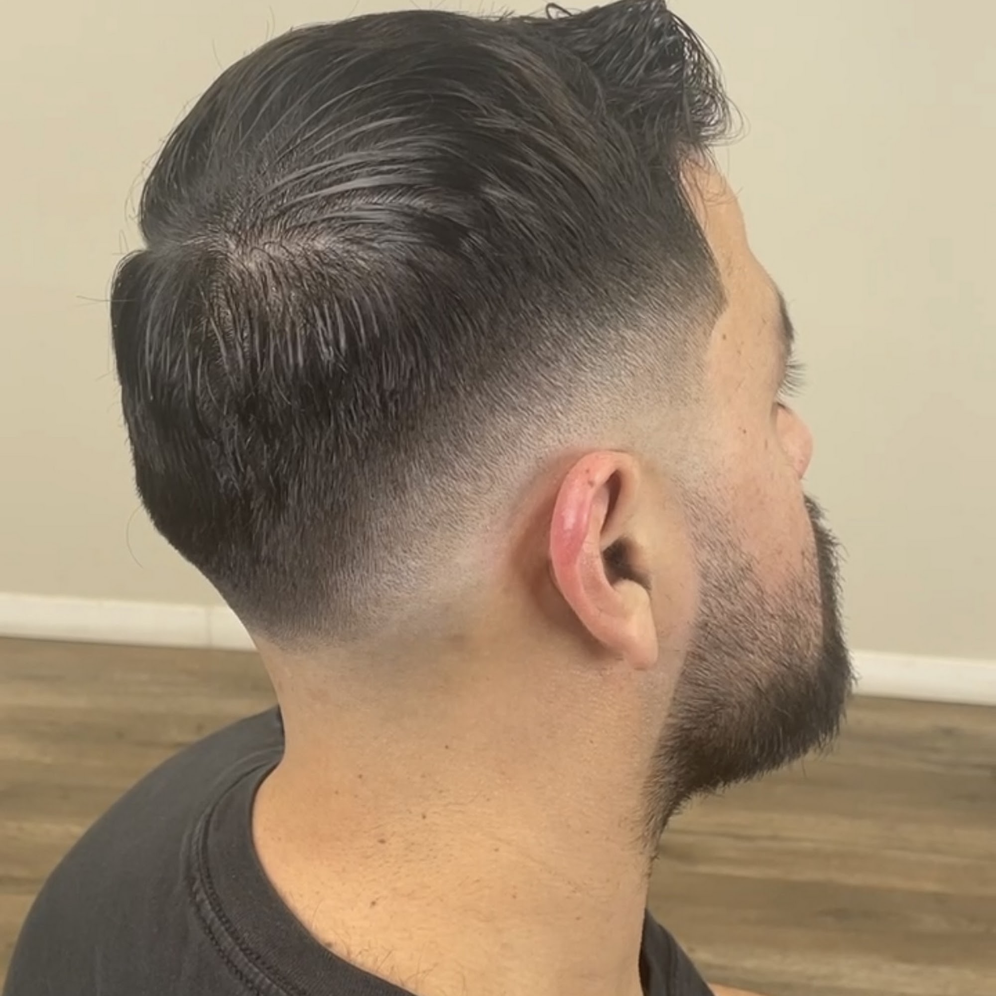 Drew Blends 16573 Ventura Blvd, Encino California 91436