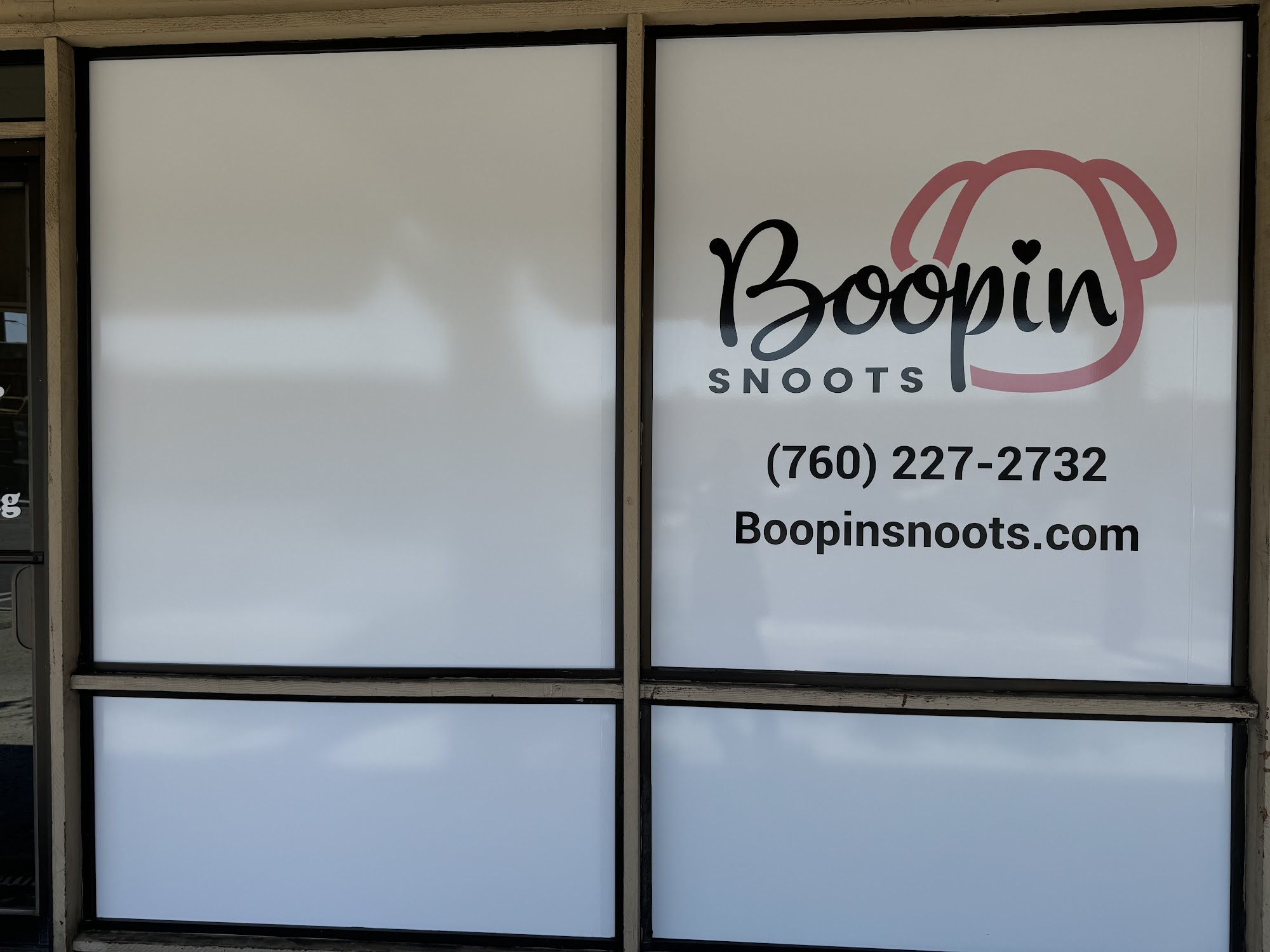 Boopin Snoots Escondido