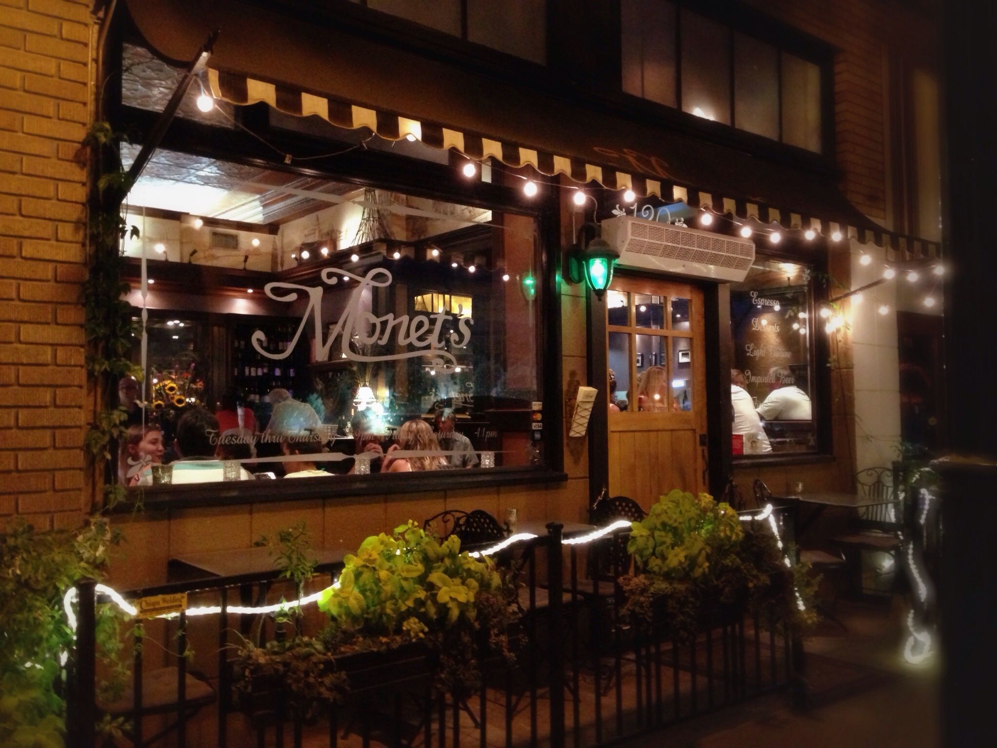 Photo credit: opentable