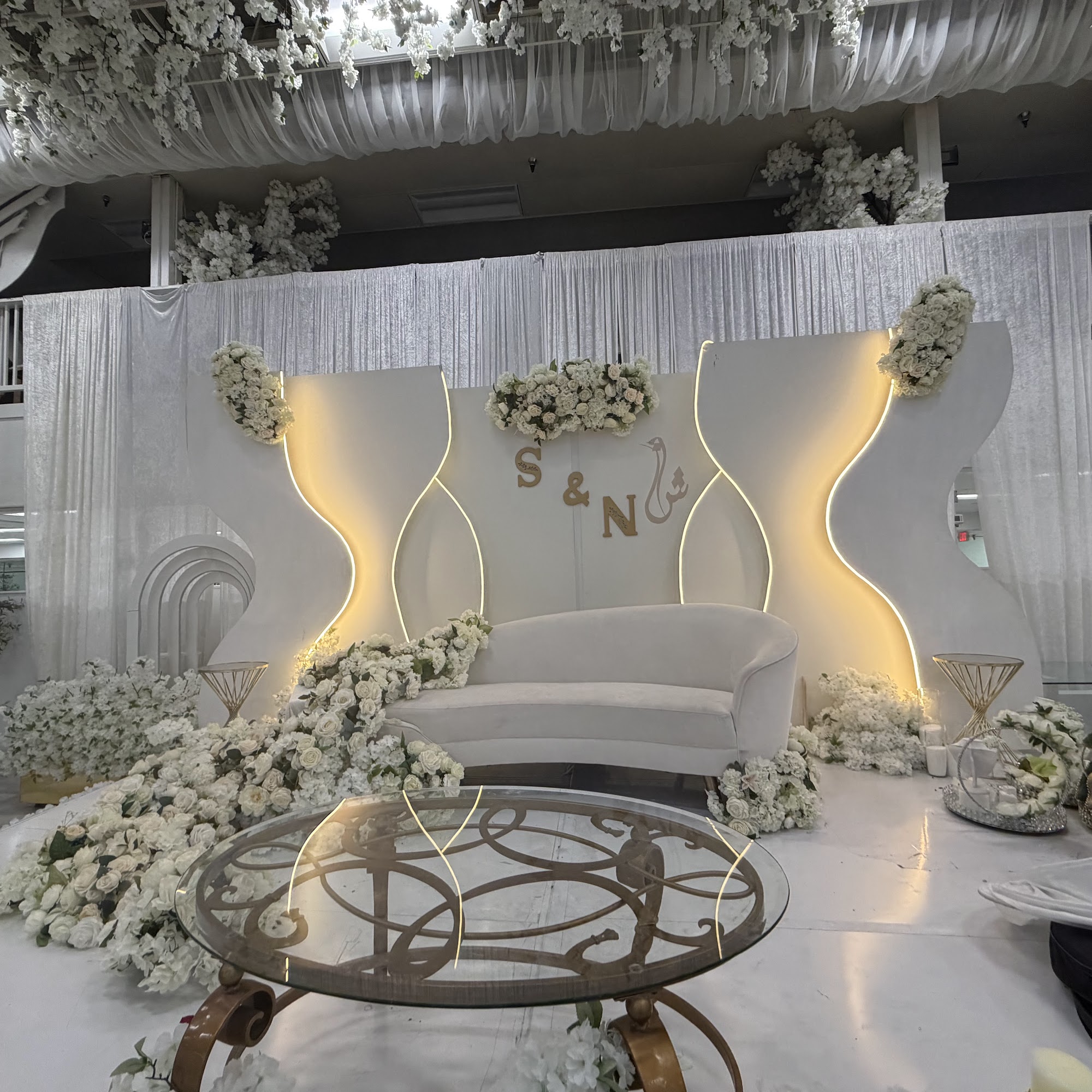 THE BANQUET Fair Oaks