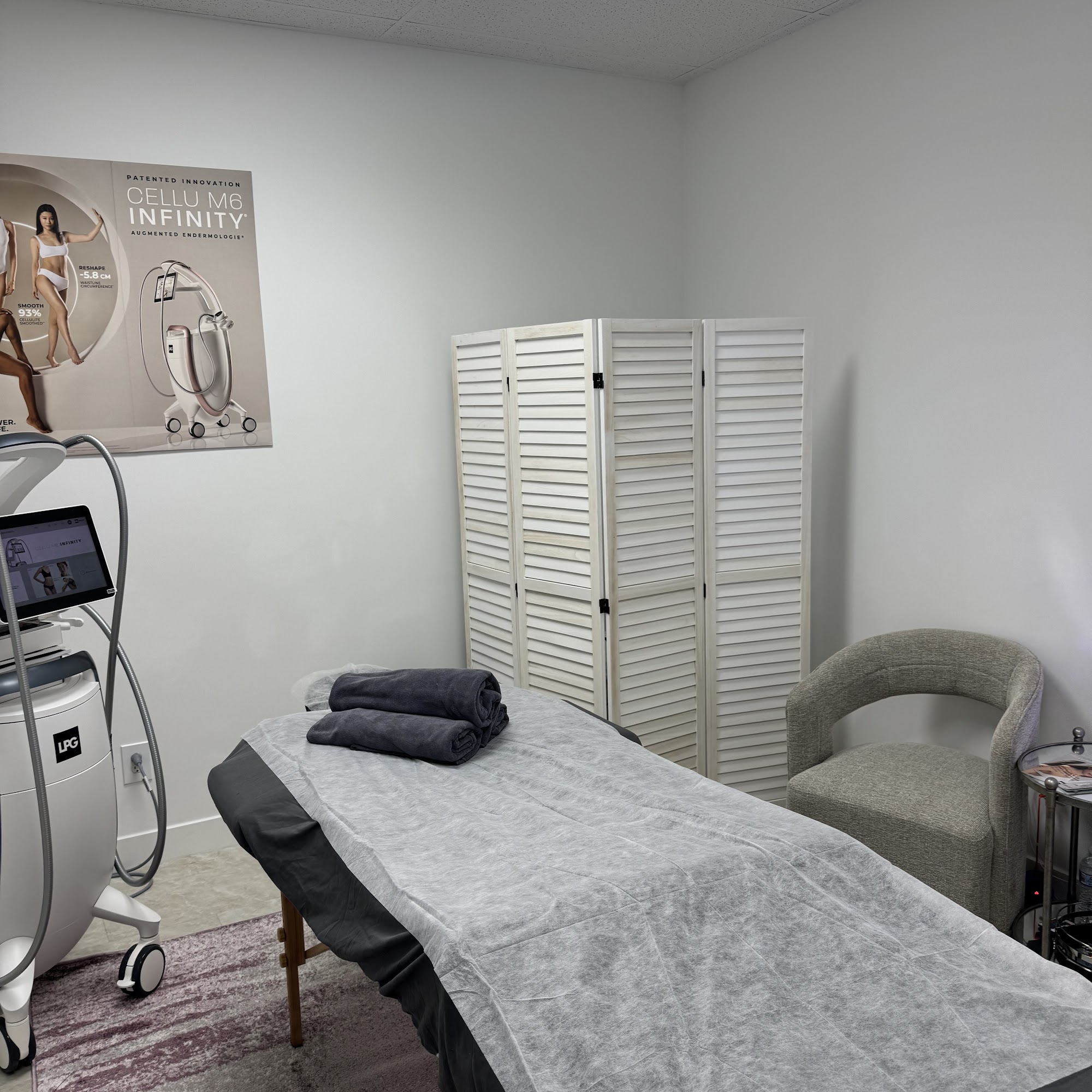 On Style Beauty Salon (By appointment only)