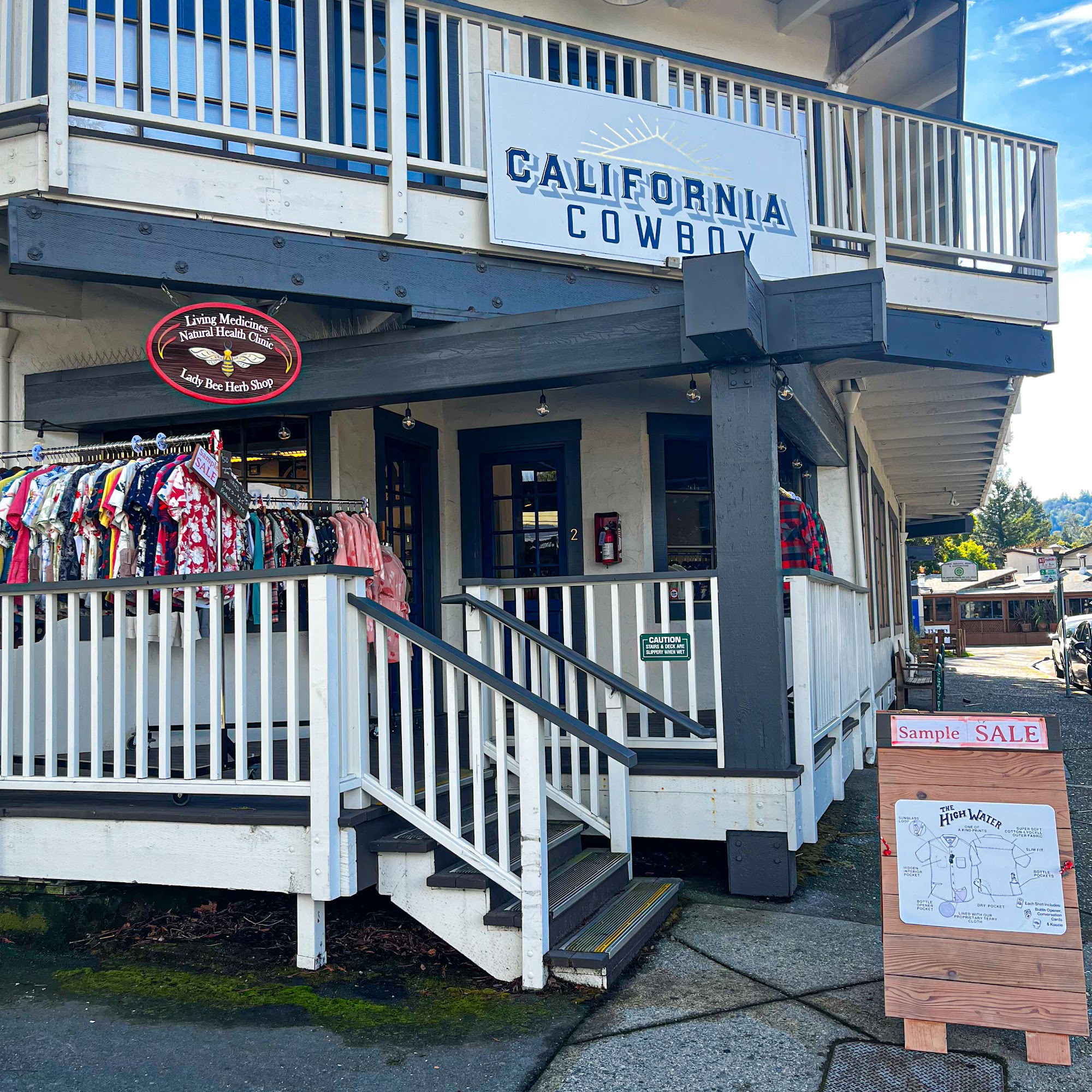 Tommy Breeze Art & Apparel Fairfax