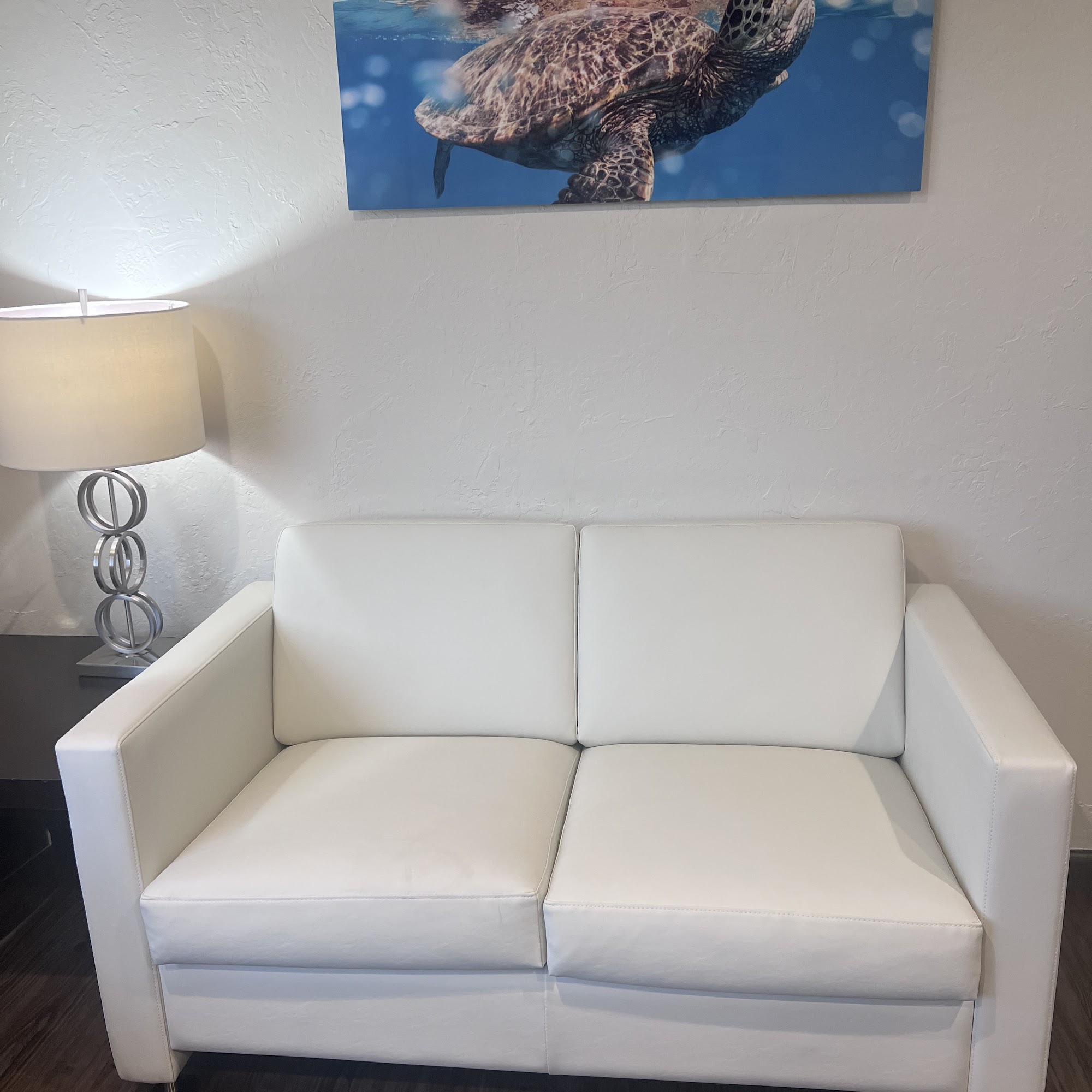 Fallbrook Upholstery, Inc. 124 W Beech St, Fallbrook California 92028