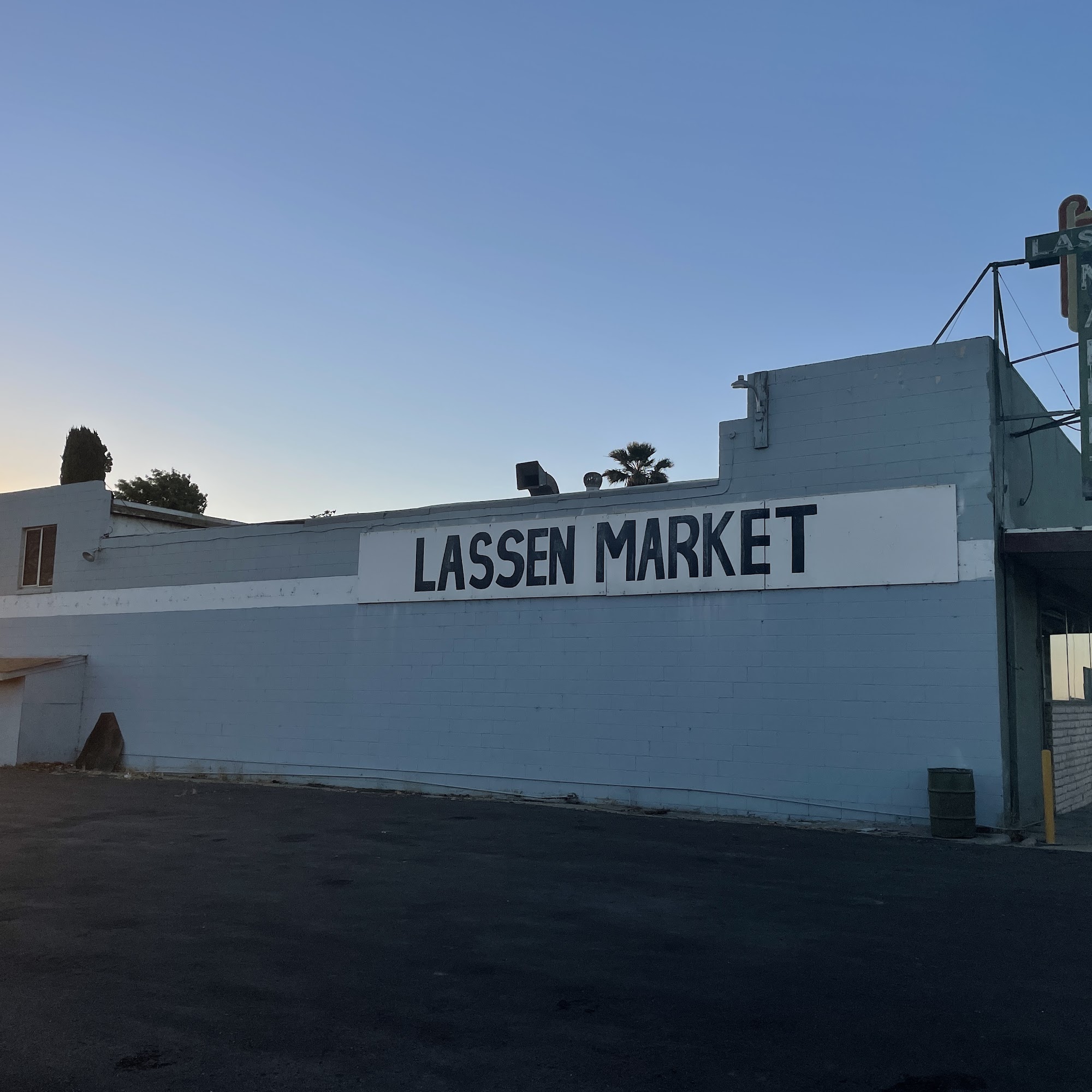Lassen Market Five Points