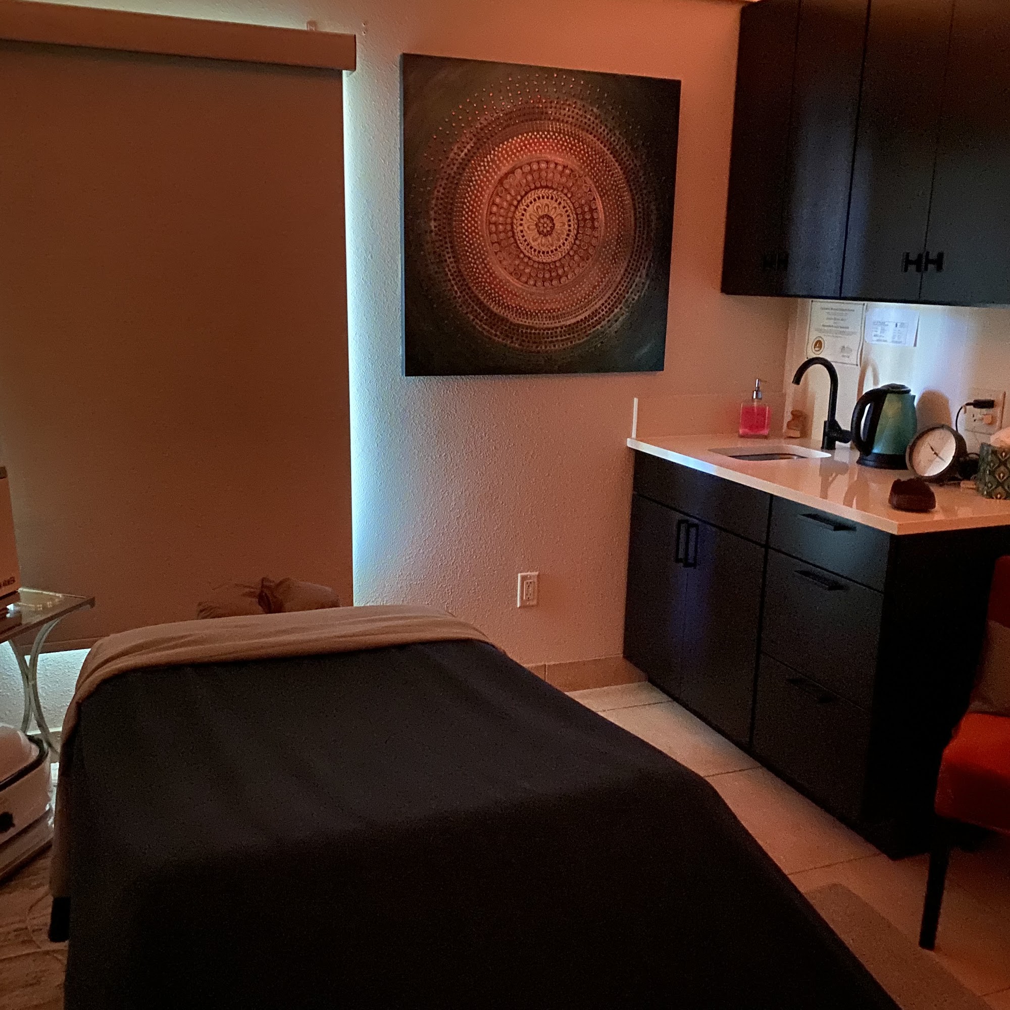 Massage by Jessica Mort at Studio 415
