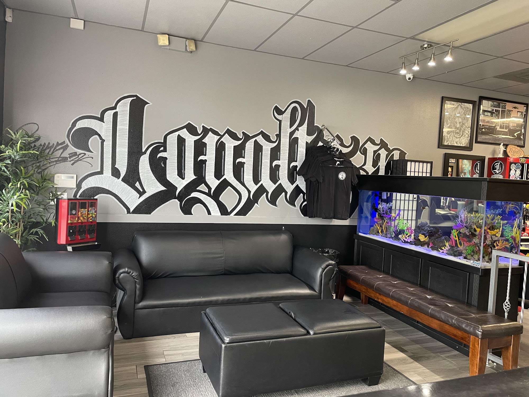 Loyalty Ink Tattoo and Body Piercings