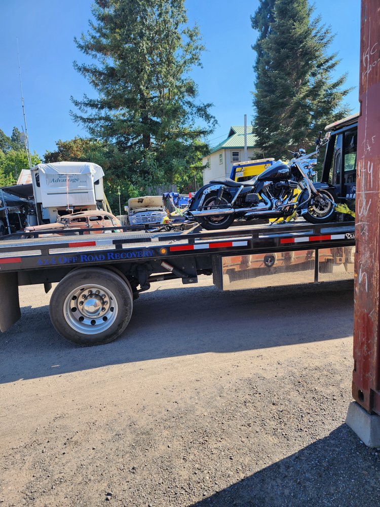 Smith Automotive & Towing