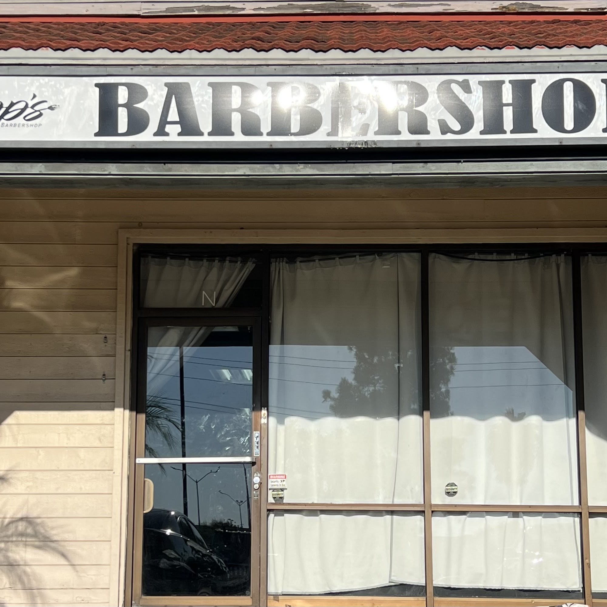 Tripps Barbershop 16040 Harbor Blvd Suite N, Fountain Valley California 92708