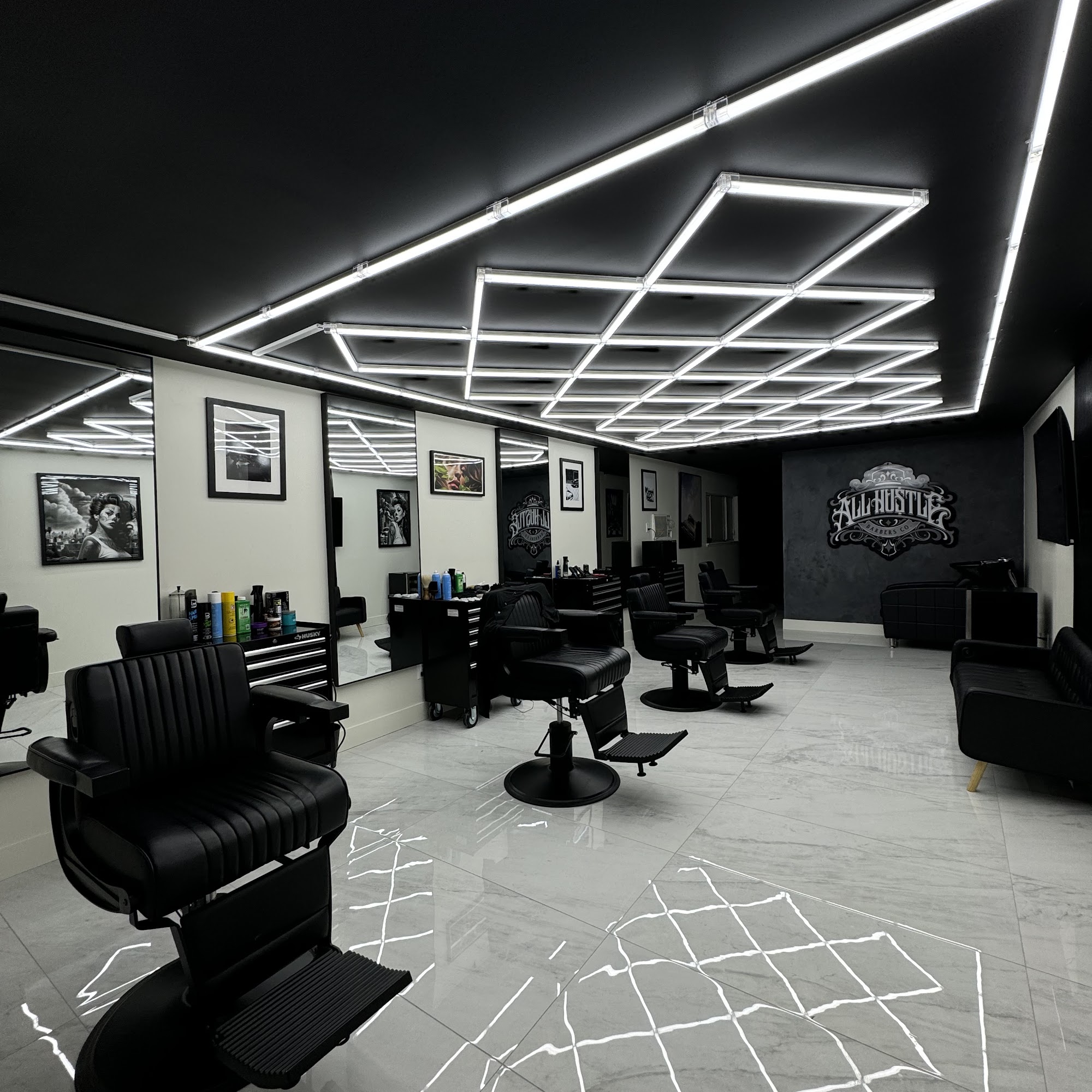 all hustle barbers co
