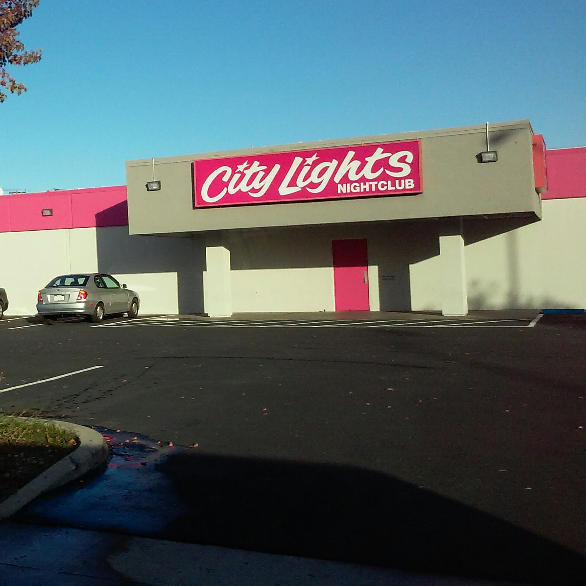 City Lights Nightclub 2370 N Clovis Ave, Fresno, CA 93727