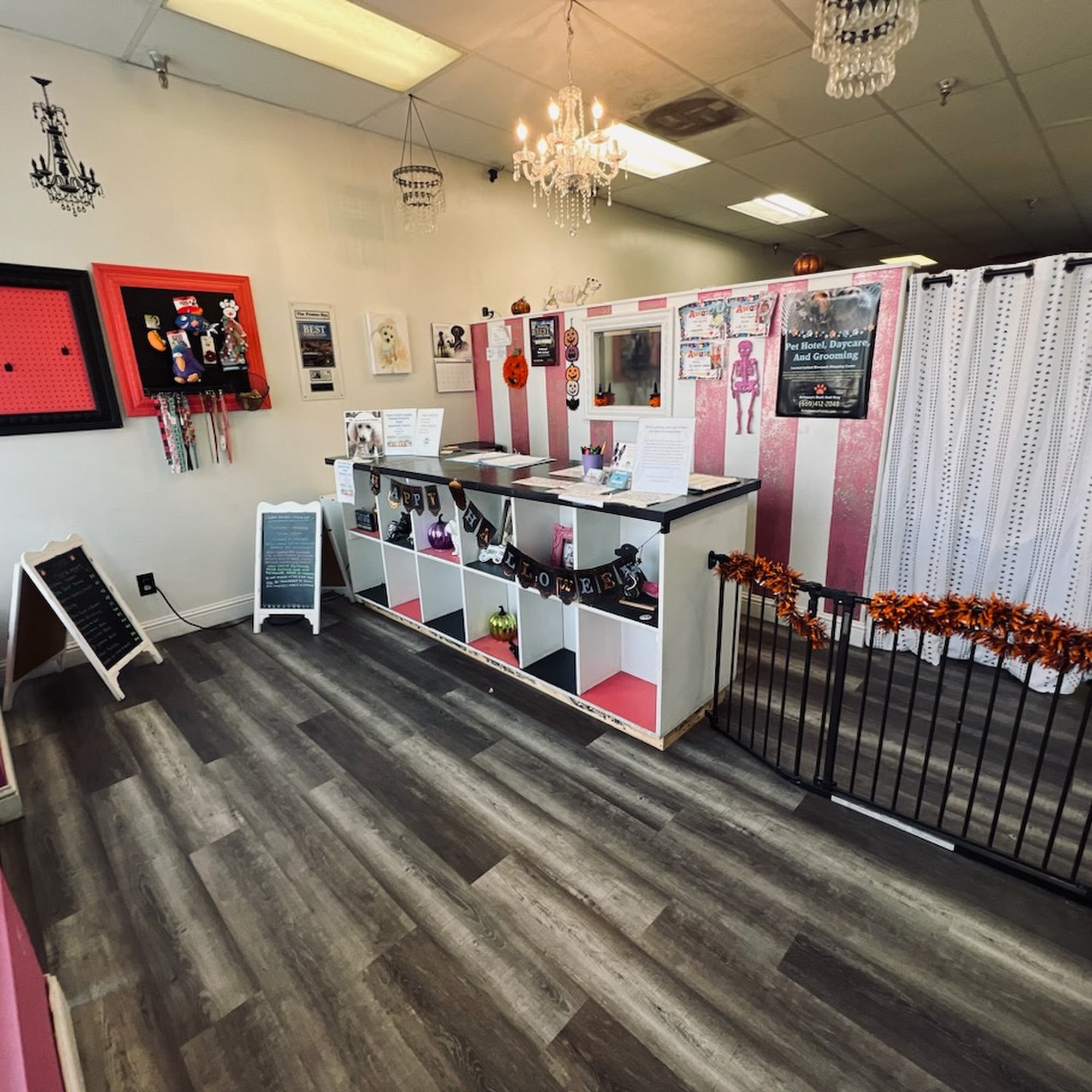 Brittney's Bark Avenue Fresno