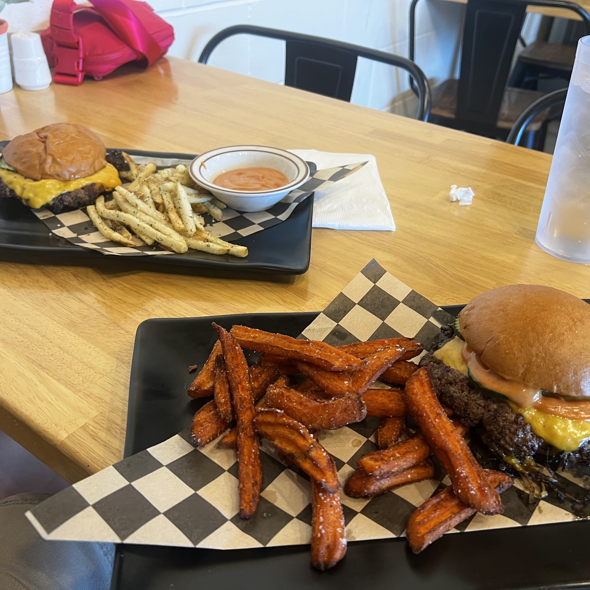 Smash Bros Bistro Fresno