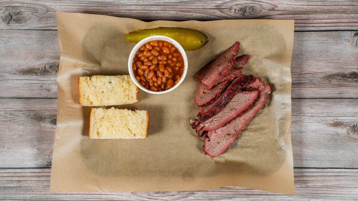 Mike's Backyard BBQ @ Garlic World Gilroy