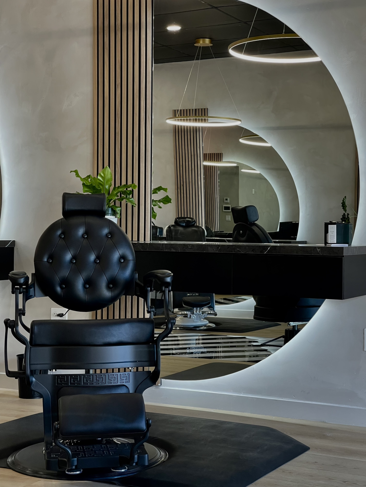 The Dandy Mens Grooming 818 N Pacific Ave # C, Glendale California 91203