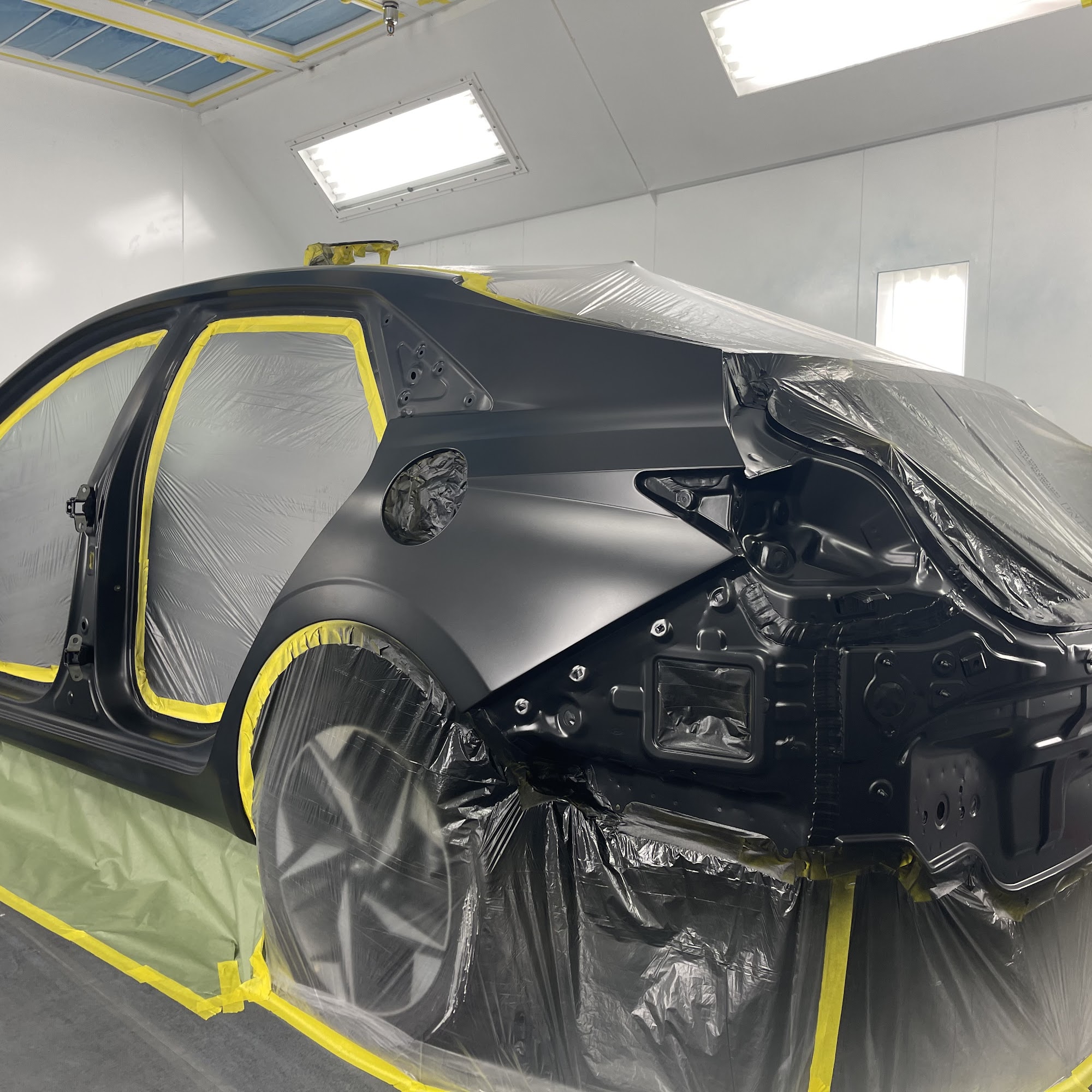 PUR Collision Center Glendale