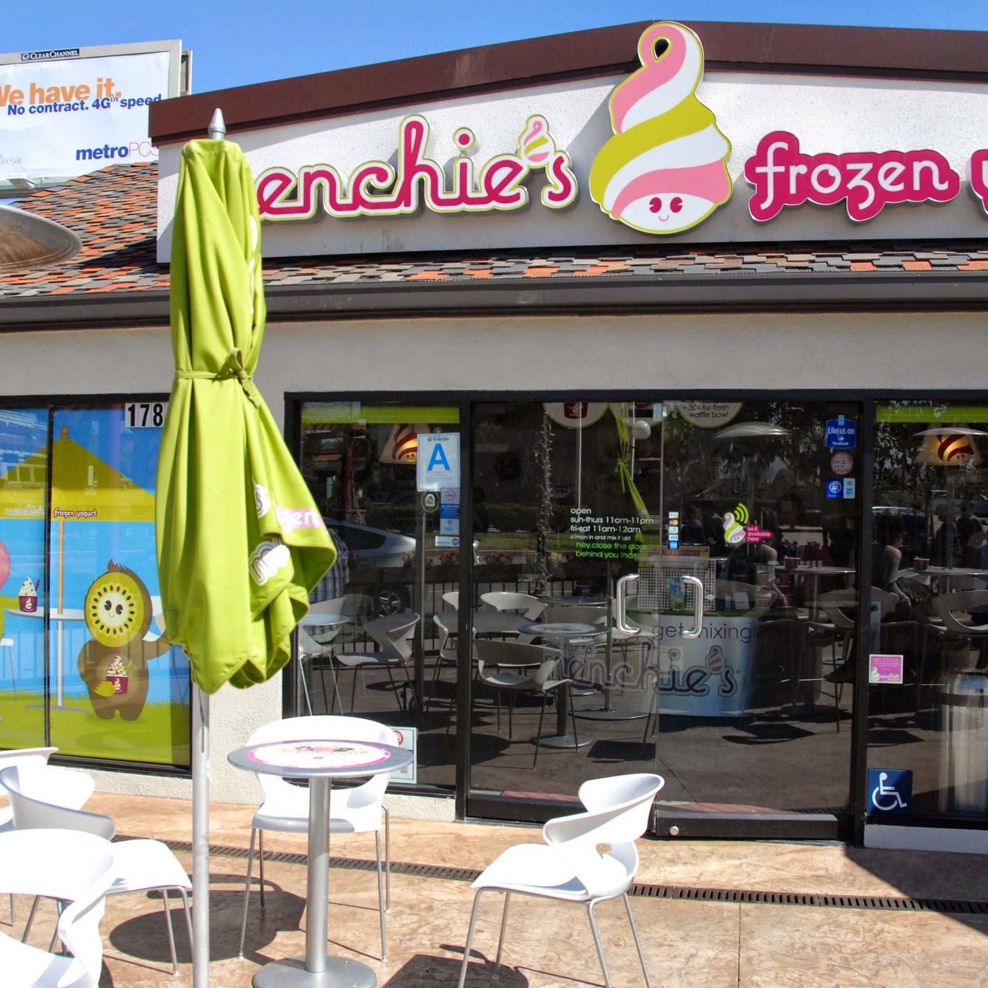Menchie's Frozen Yogurt Granada Hills