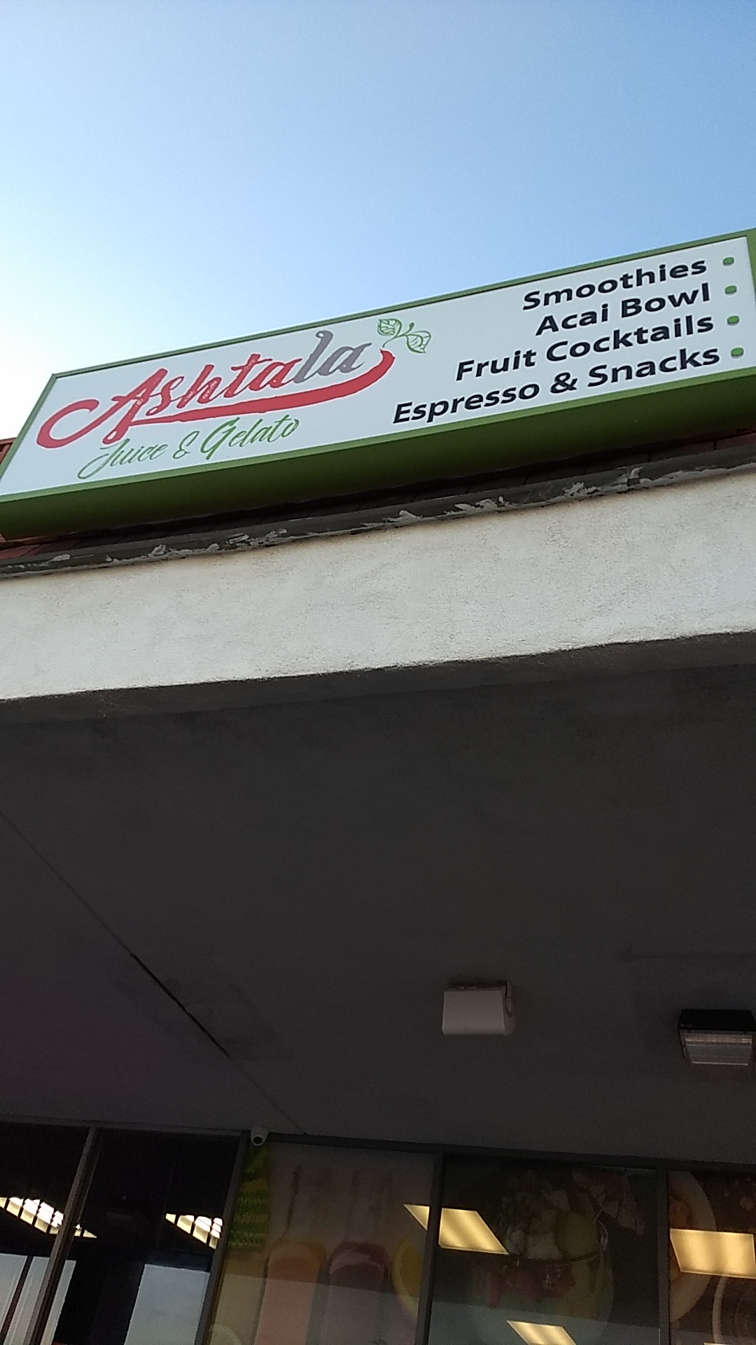 Ashtala Juice and Gelato Granada Hills
