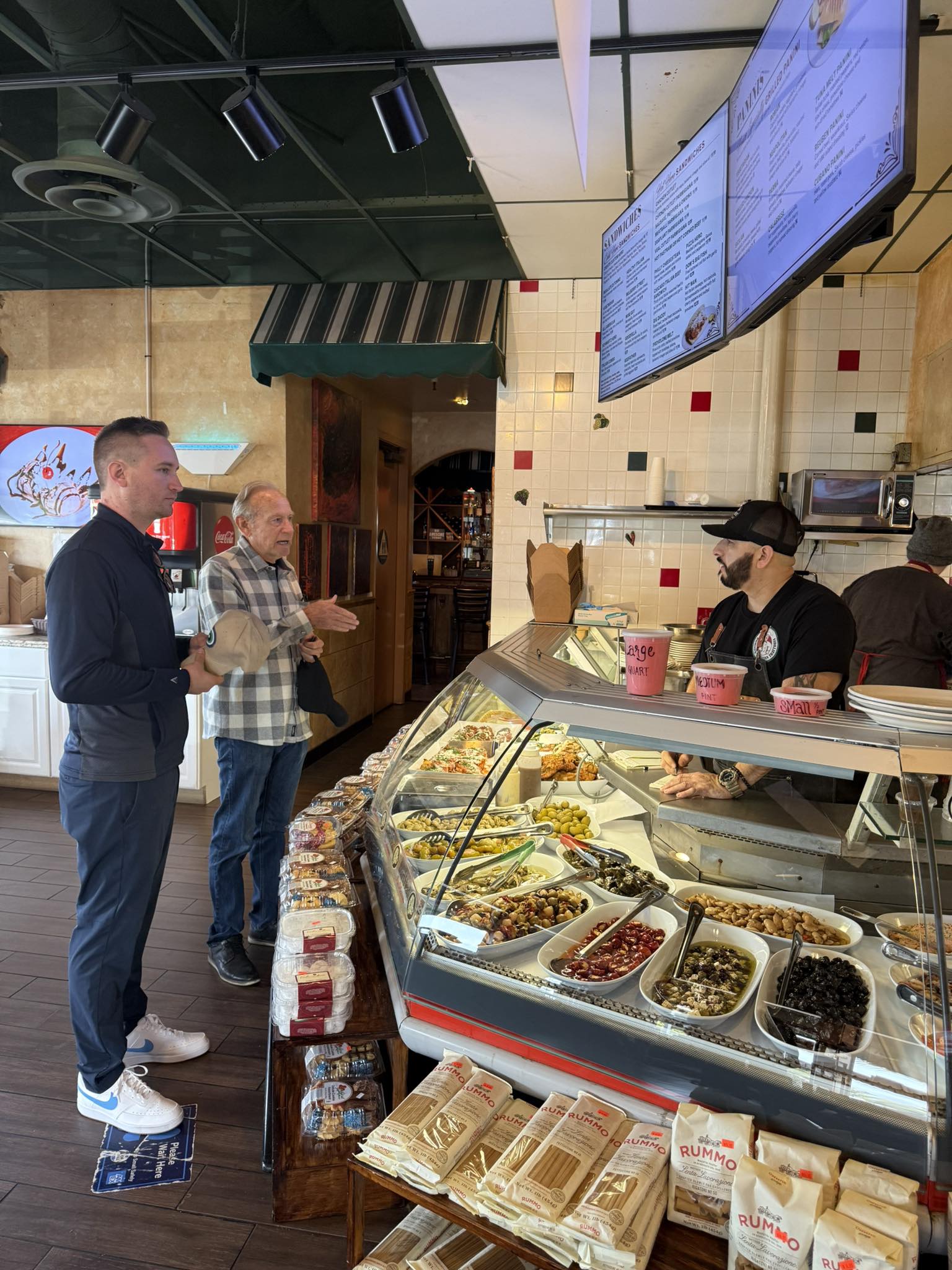 Dominick's Italian Restaurant & Deli Granite Bay