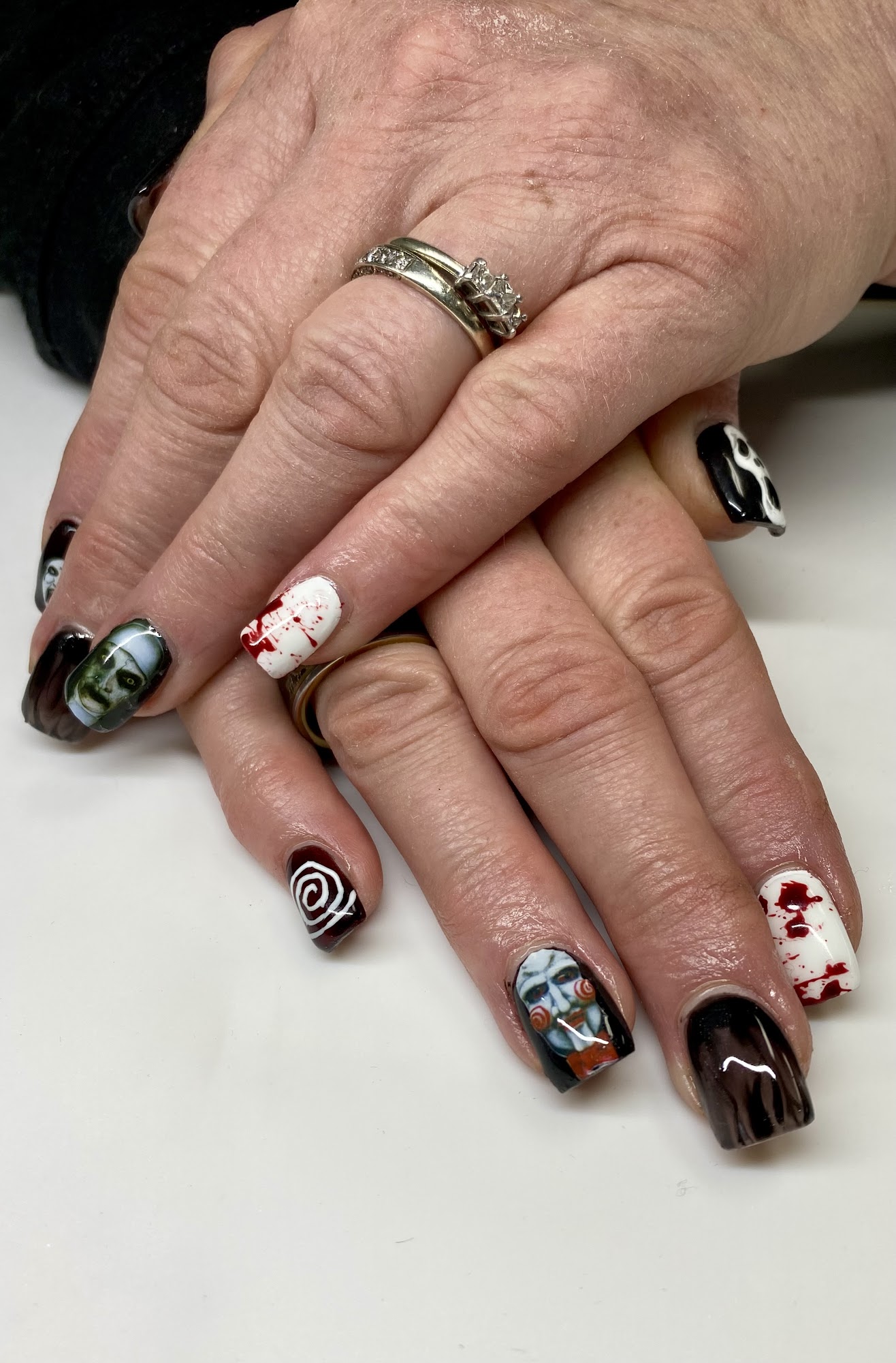 Bella Hair and Nails 520 Brunswick Rd, Grass Valley California 95945