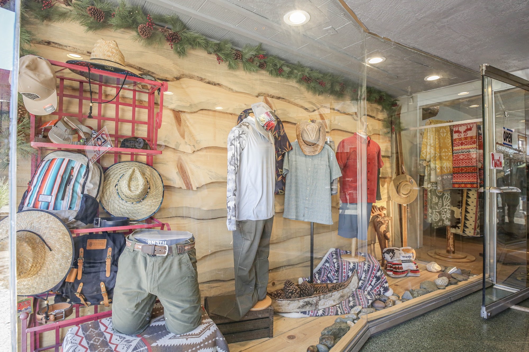 J Breuer Men & Women's Clothing