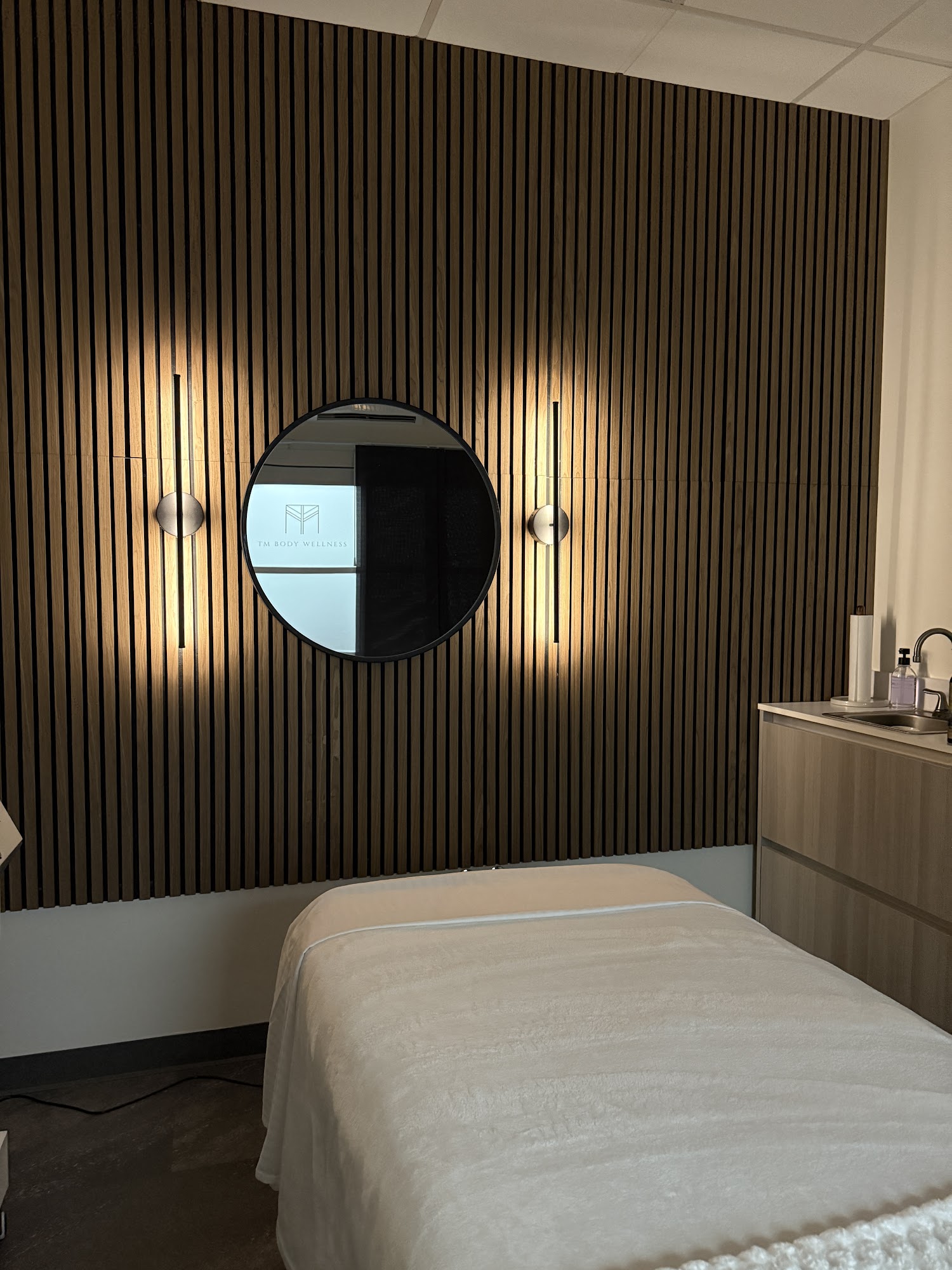 TM Body Wellness 599 Sir Francis Drake Blvd Suite 307, Greenbrae California 94904