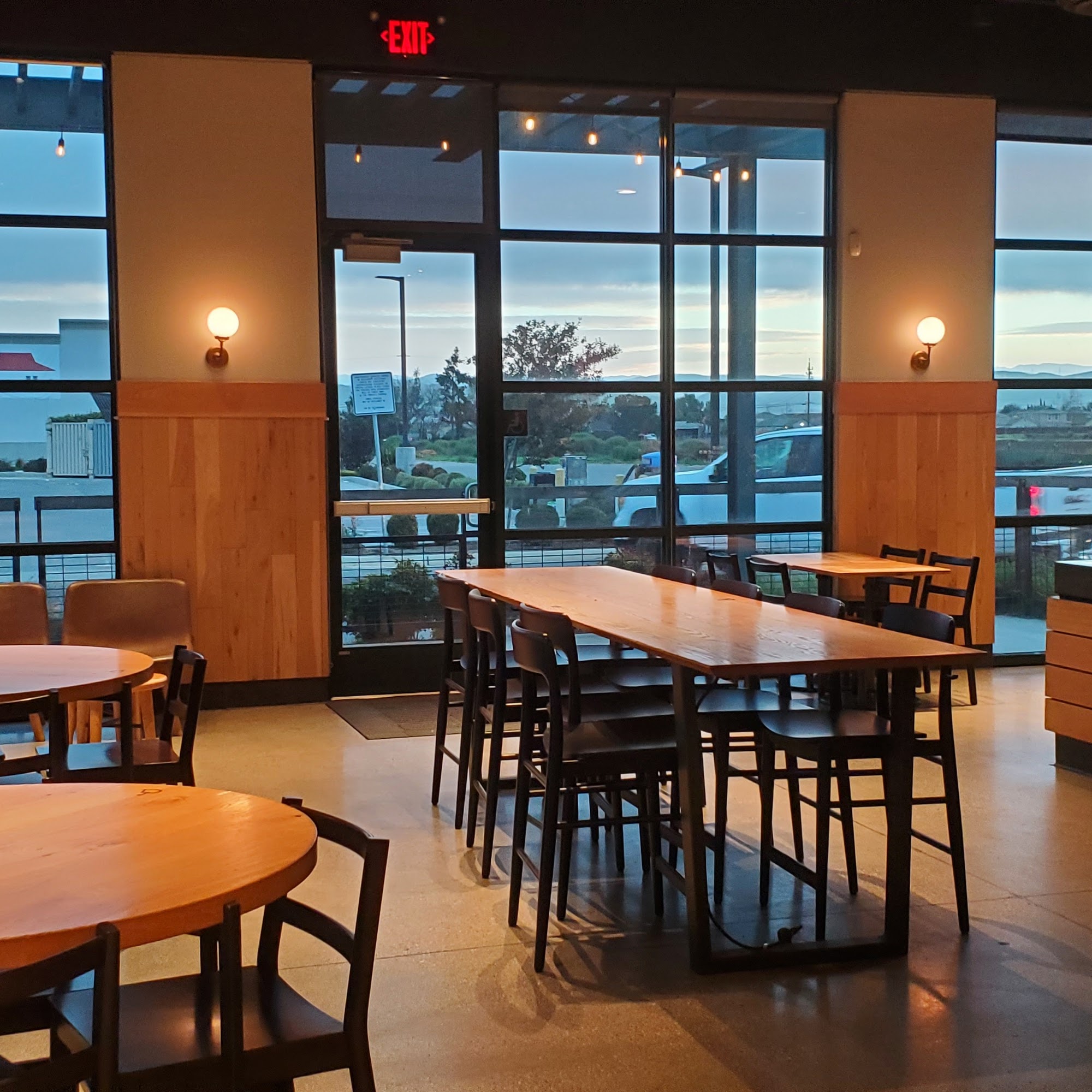 Starbucks Greenfield