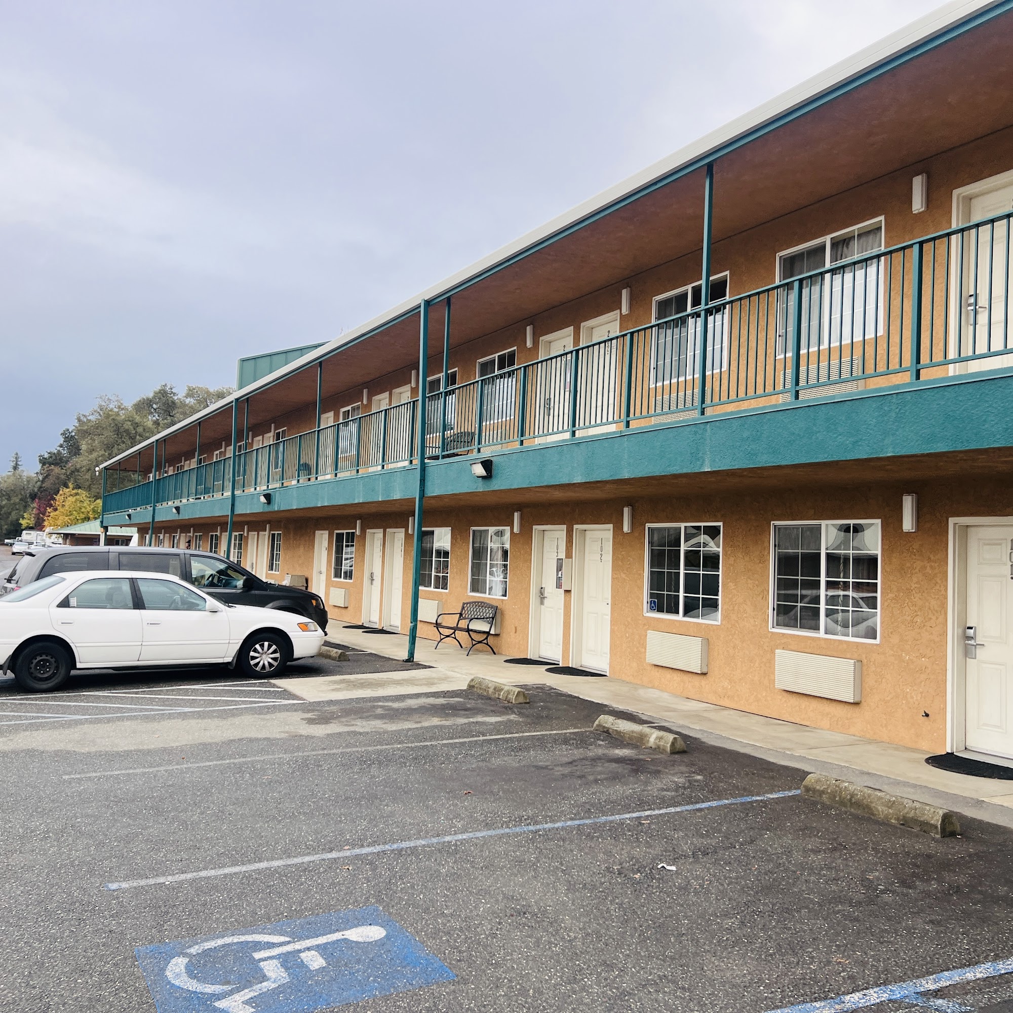 Gridley Inn & RV Park Gridley