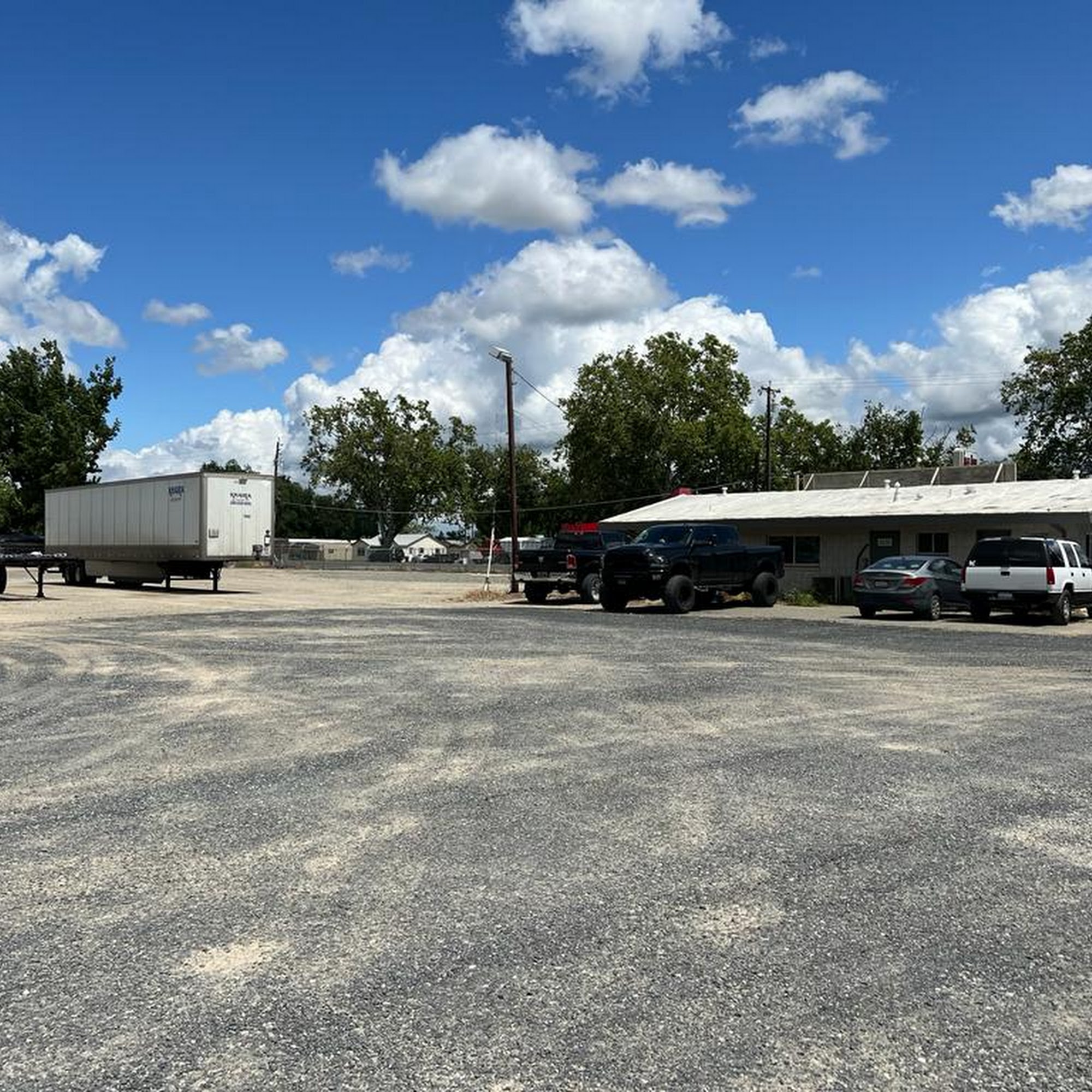 GREASE MONKEY TRUCK AND TRAILER REPAIR