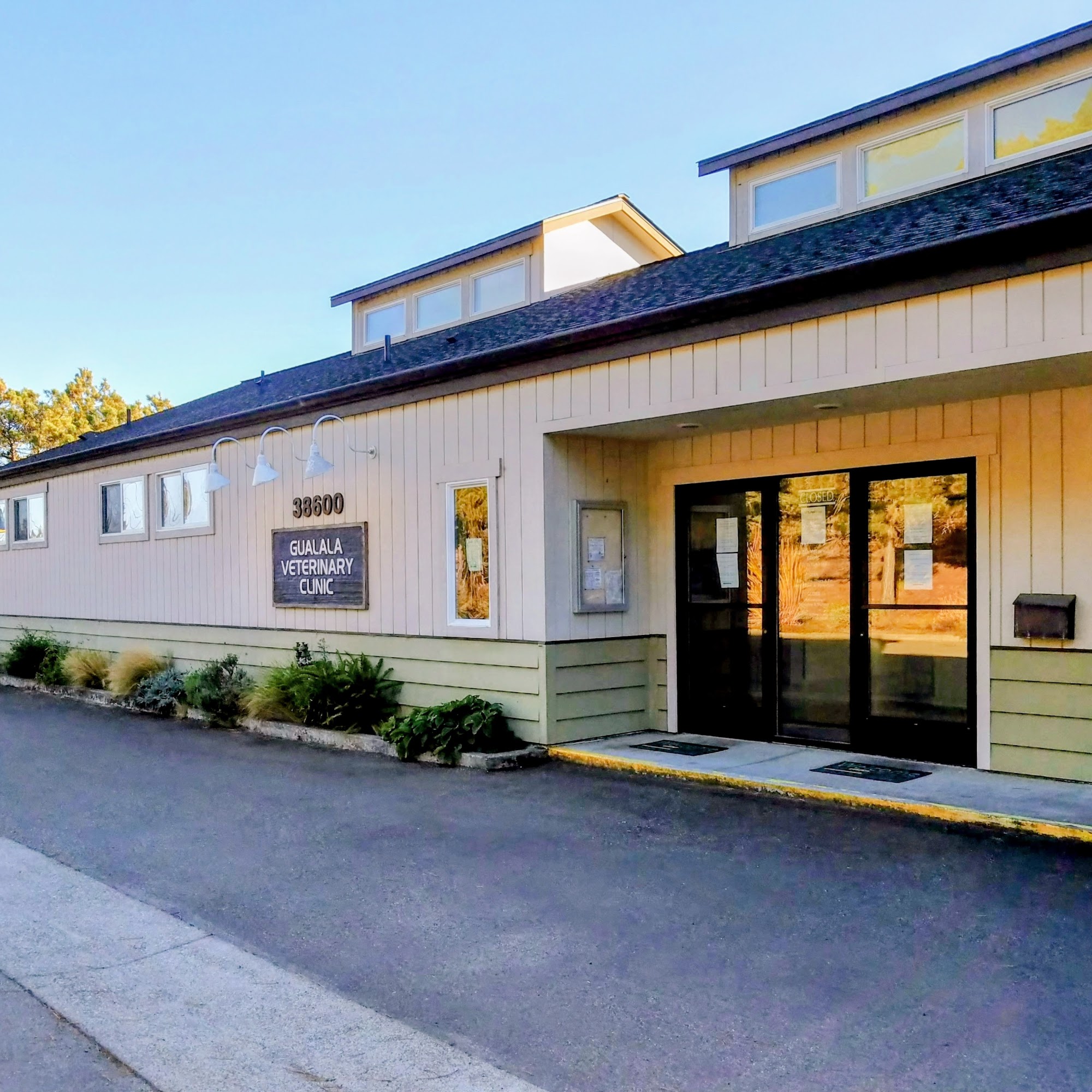 Gualala Veterinary Clinic Gualala