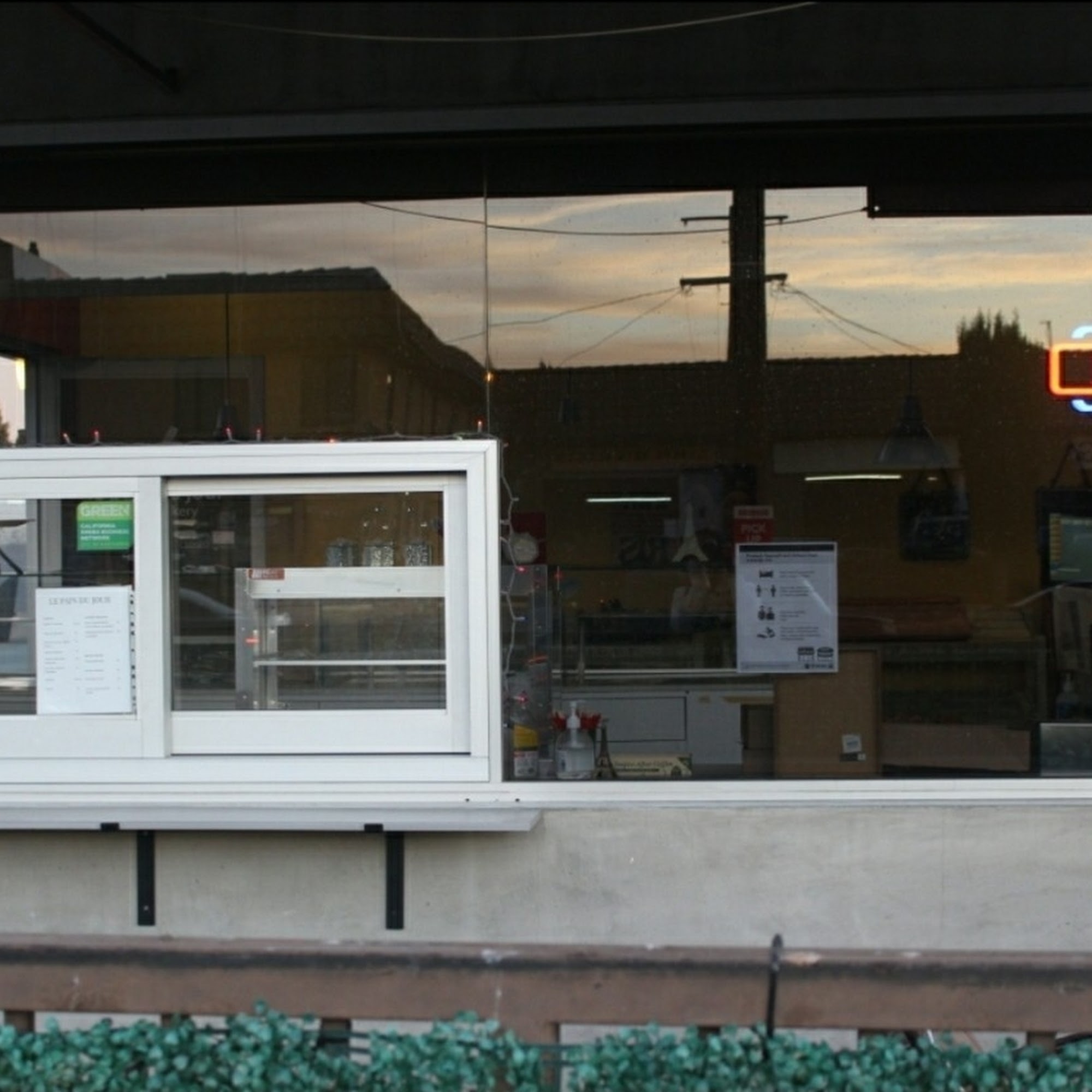 Le Pain Du Jour Bakery Hawthorne