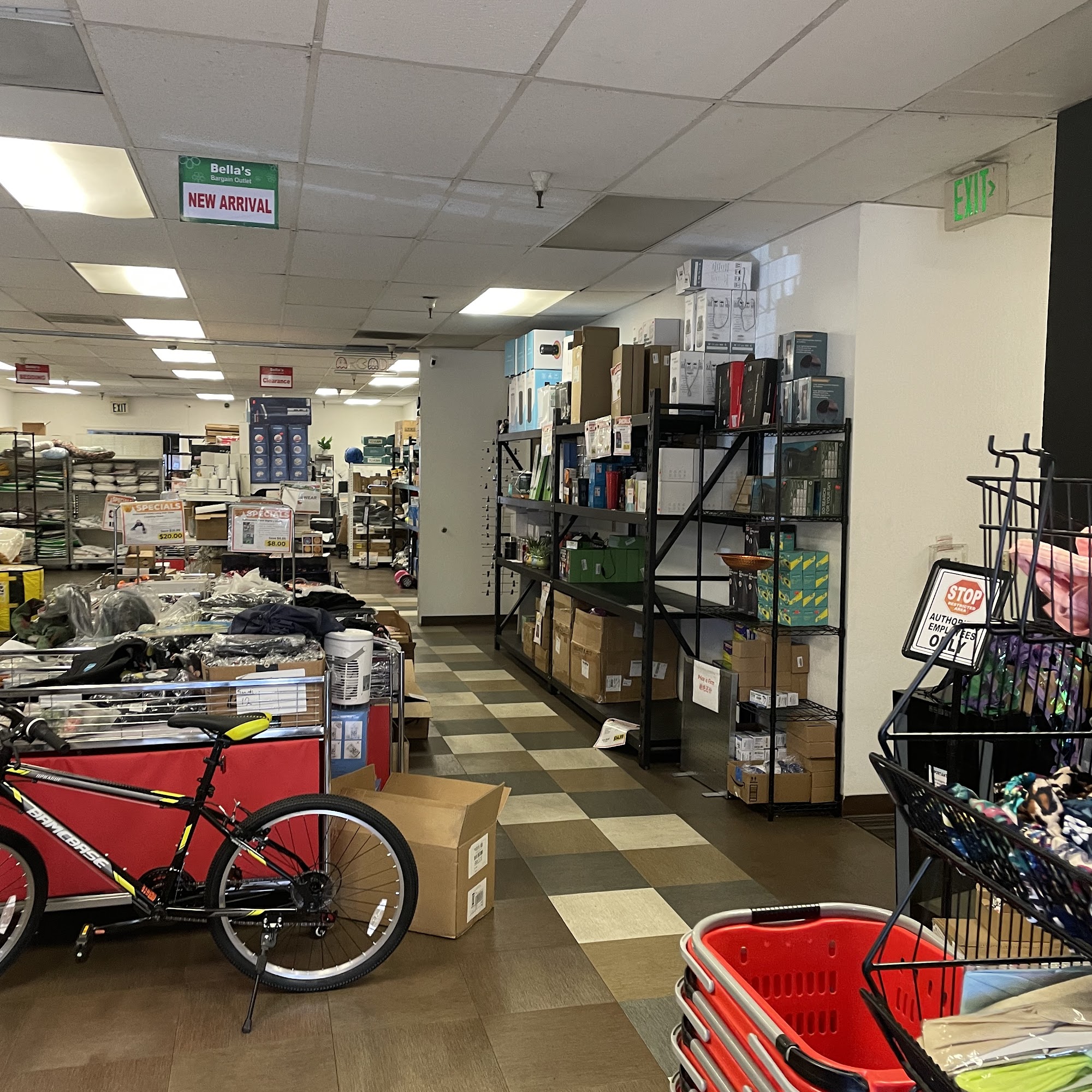 Bella's Bargain Outlet