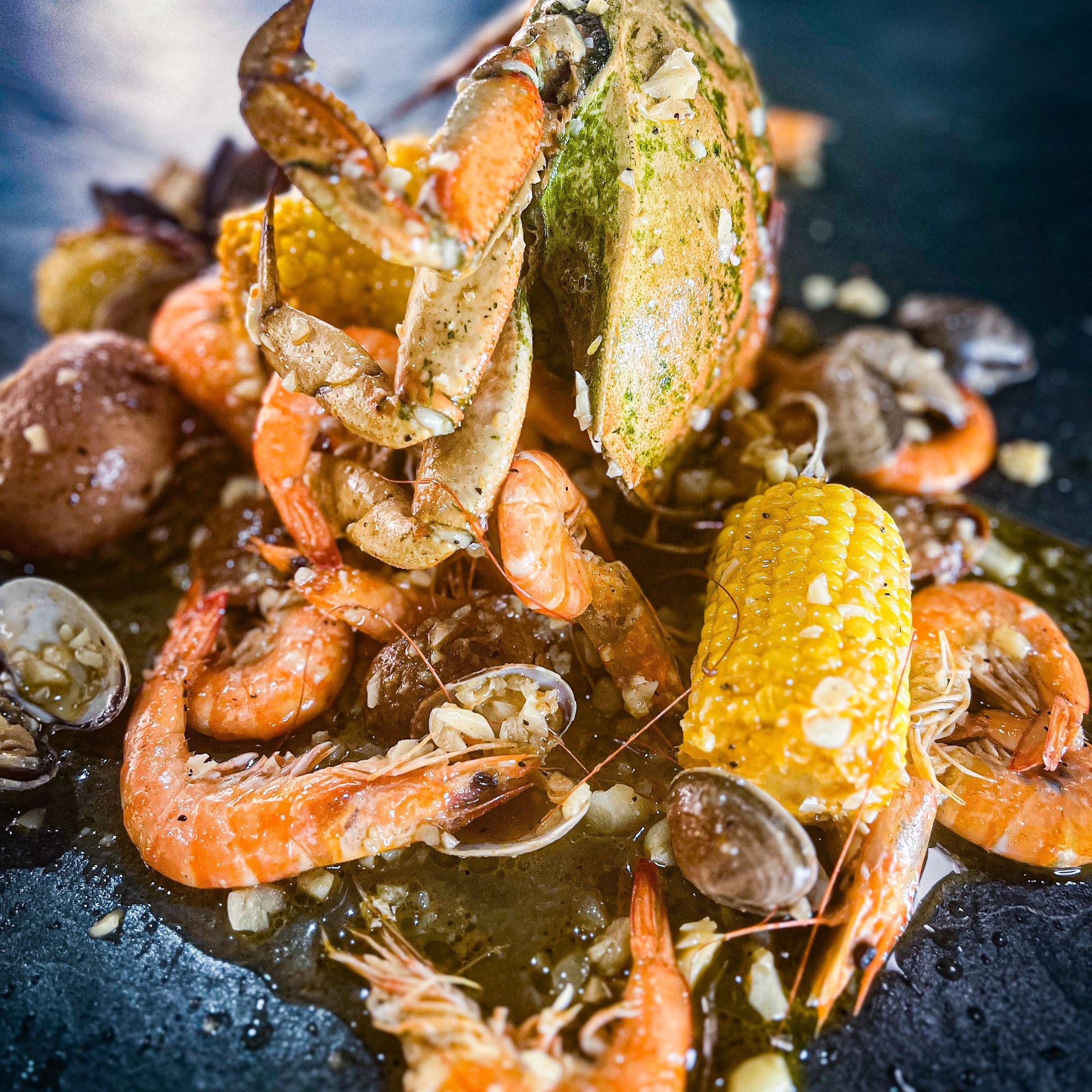 Lemongrass x The Bucket