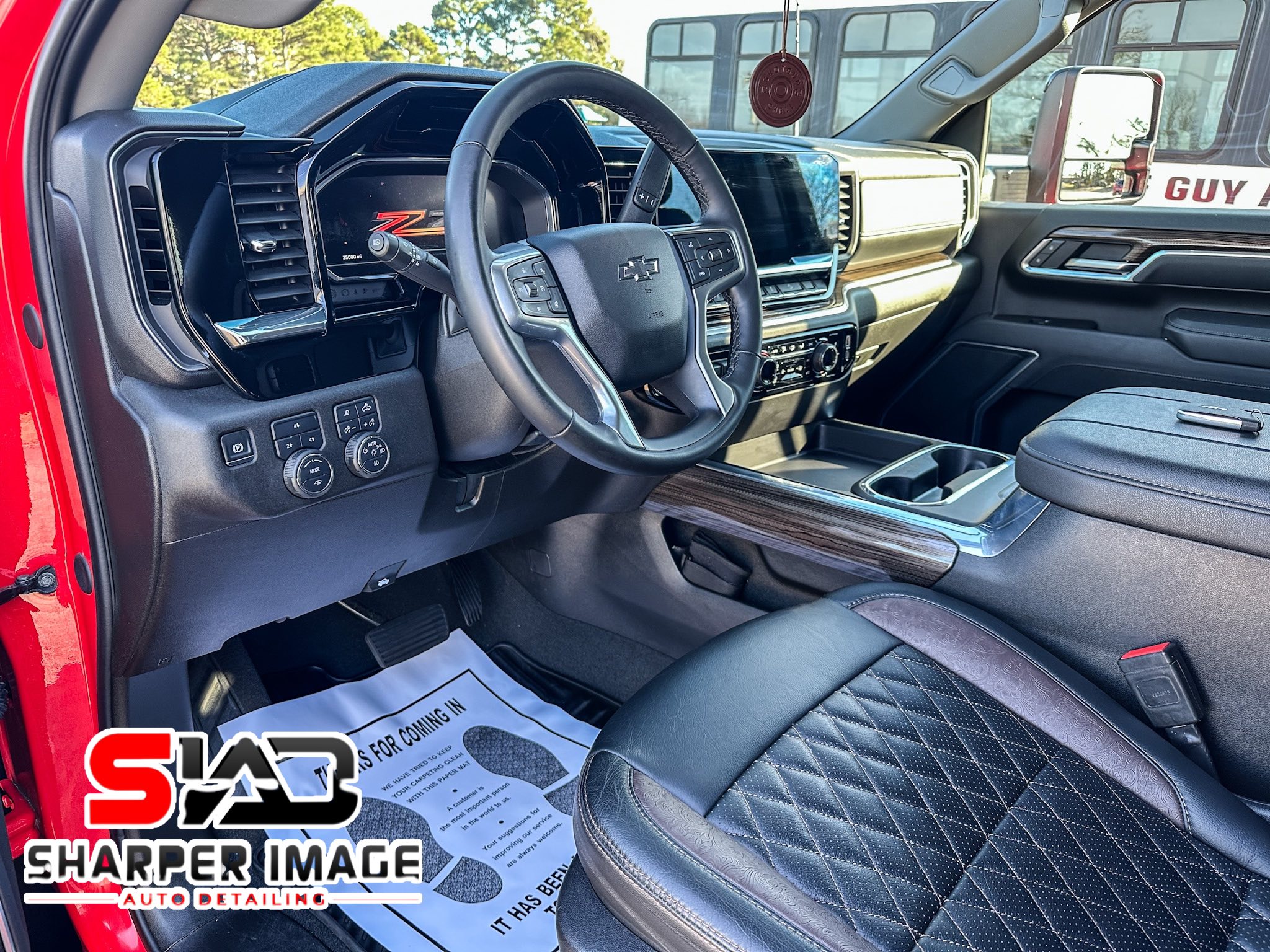 Sharper Image Auto Detail