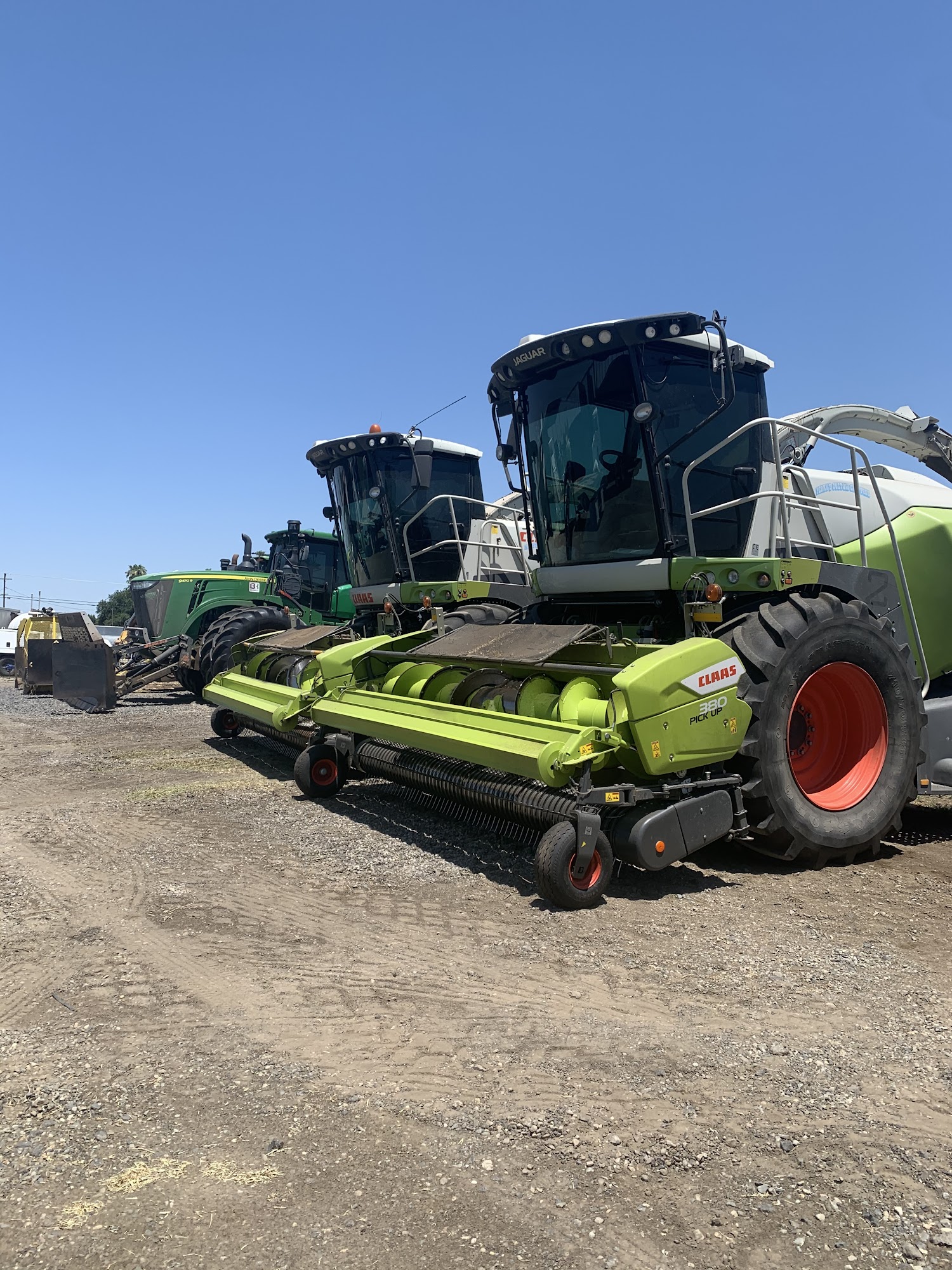 Perrys Custom Chopping Hilmar