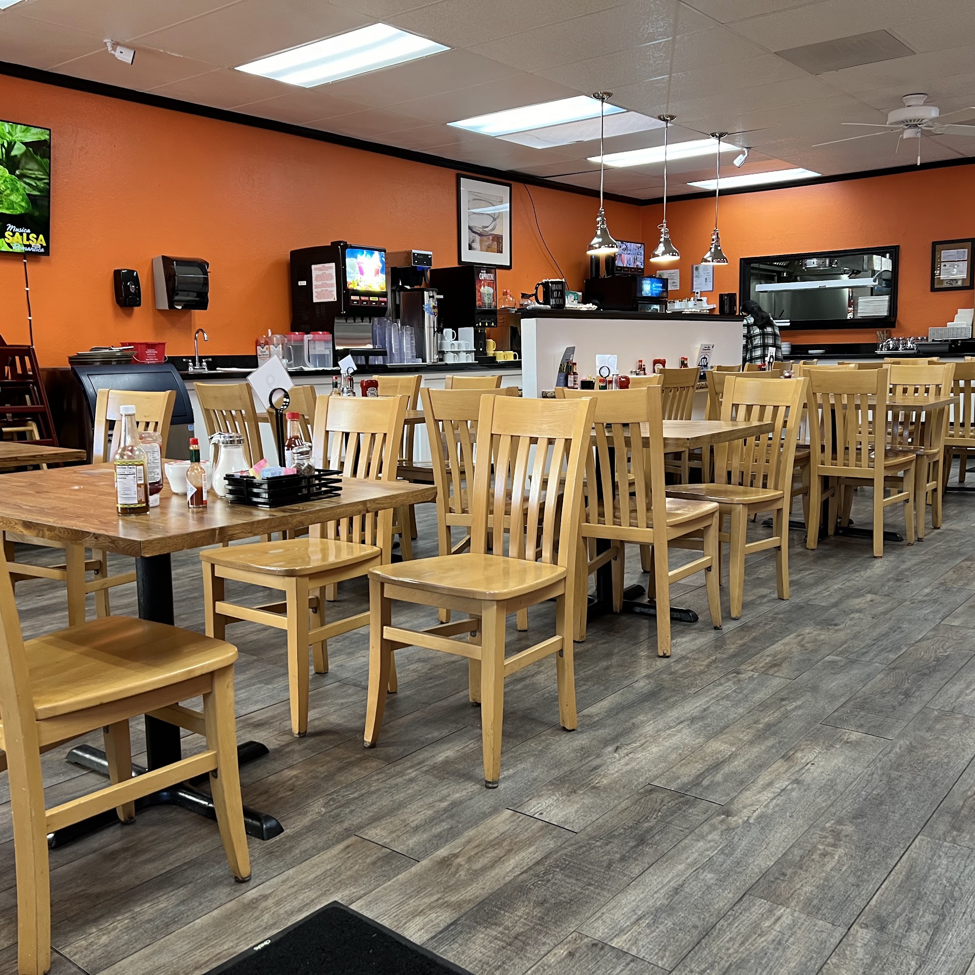 Heidy’s Coffee Hollister