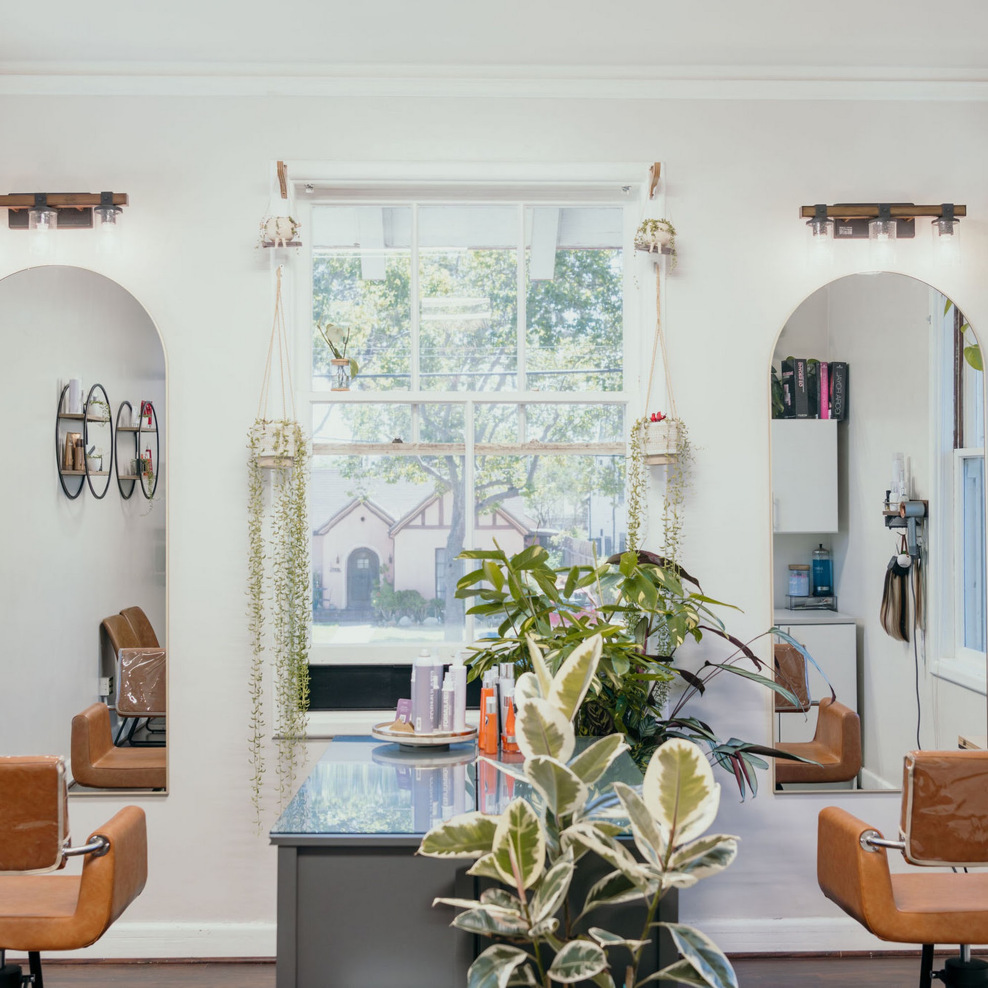 The Hair Suite 910 Monterey St suite 208, Hollister California 95023