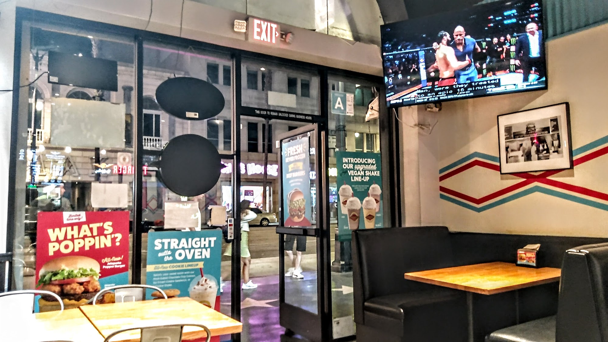 Fatburger & Buffalo's Express Hollywood