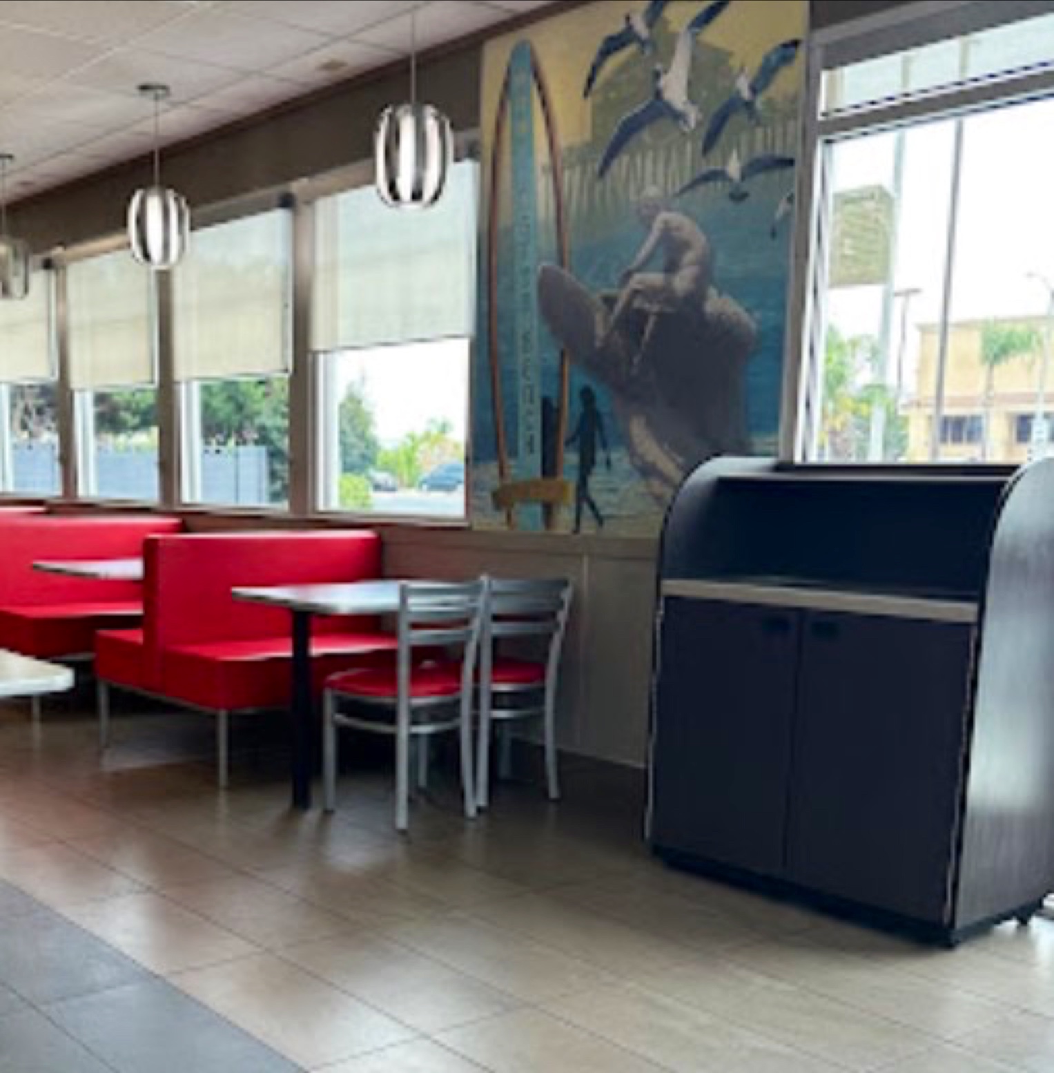 Carl’s Jr.