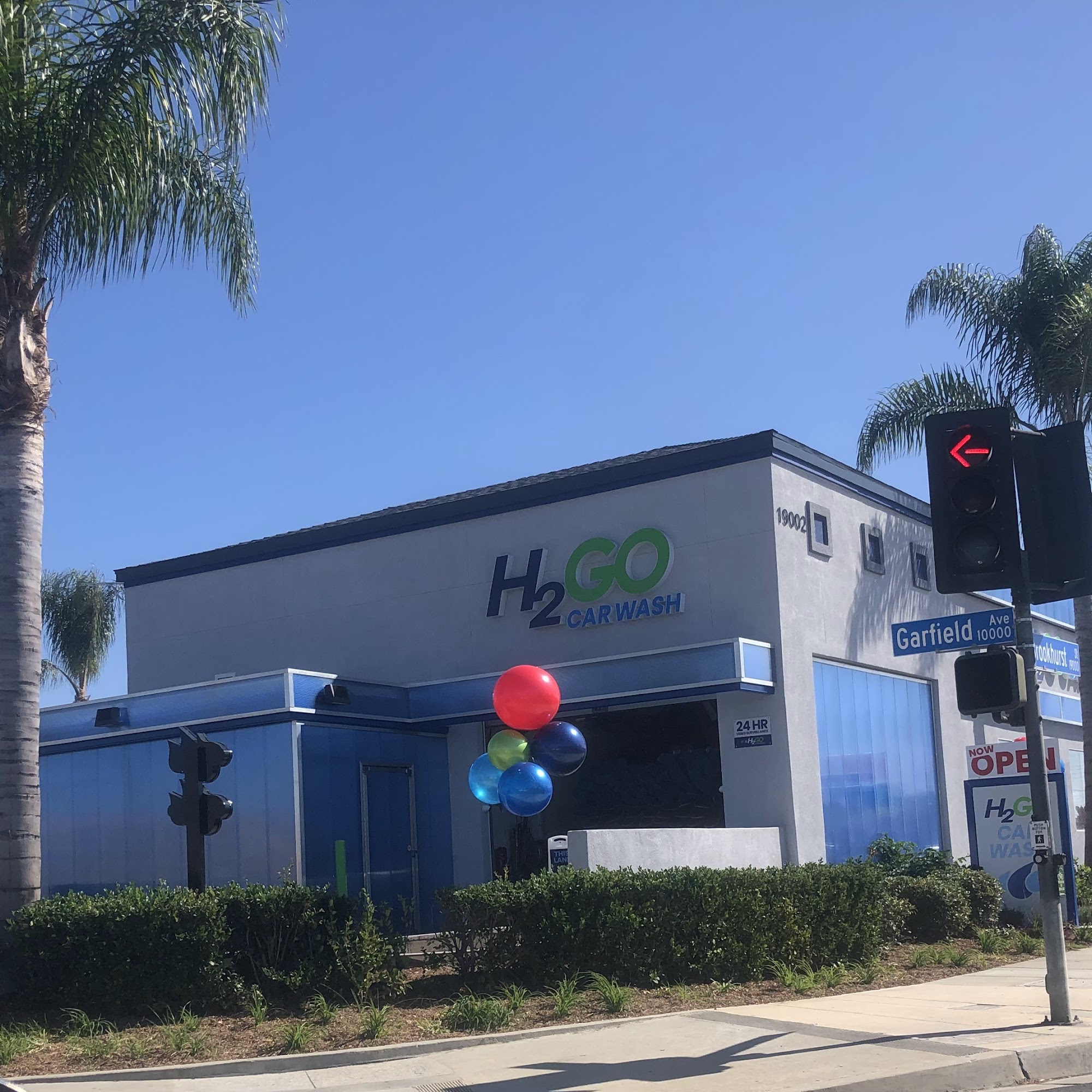 H2GO Car Wash Huntington Beach