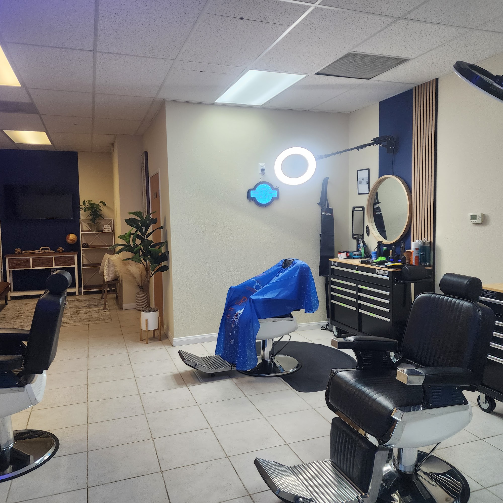 Fadesrepublicbarbershop 220 N Imperial Ave suite f, Imperial California 92251