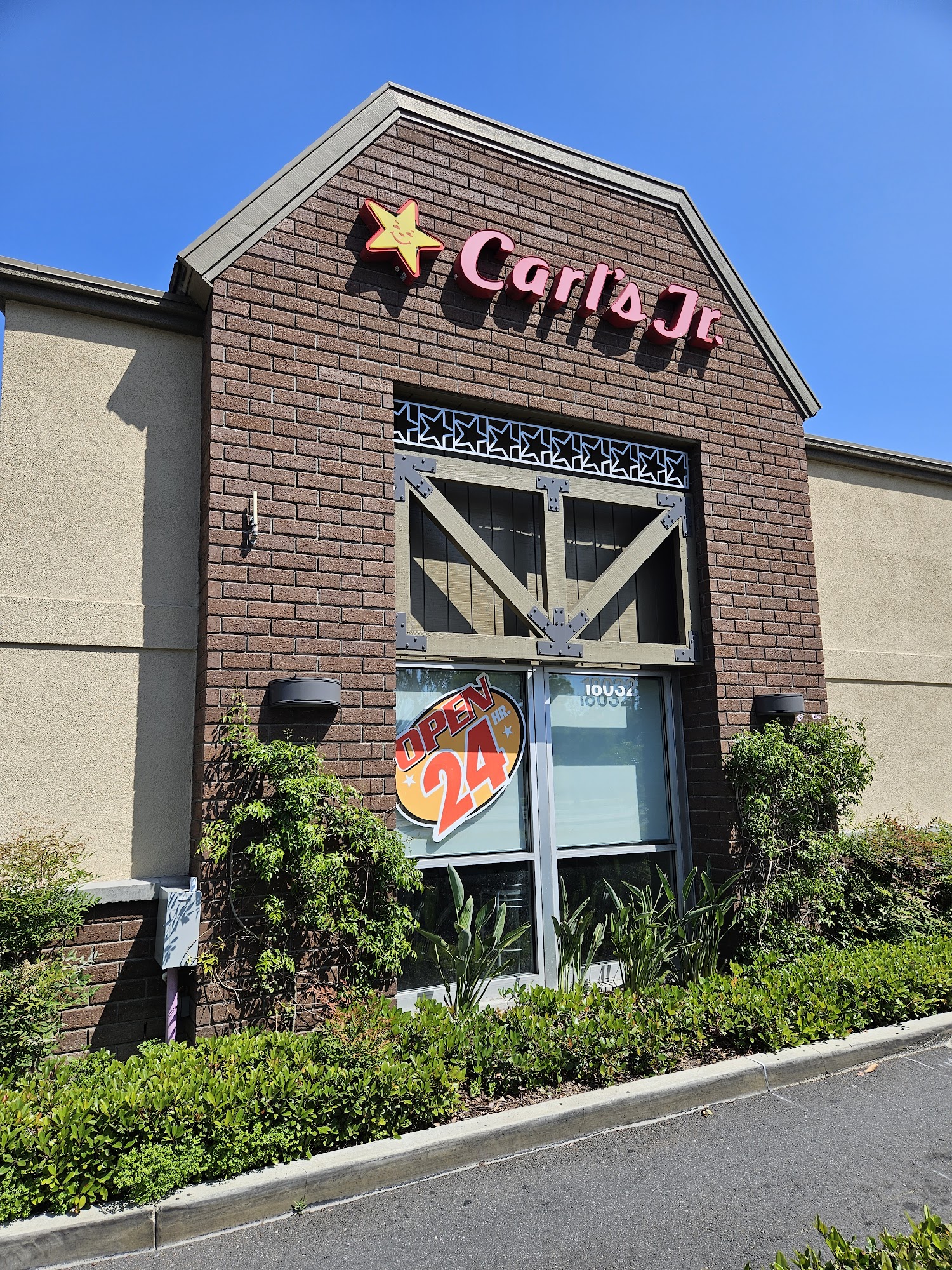 Carl’s Jr.