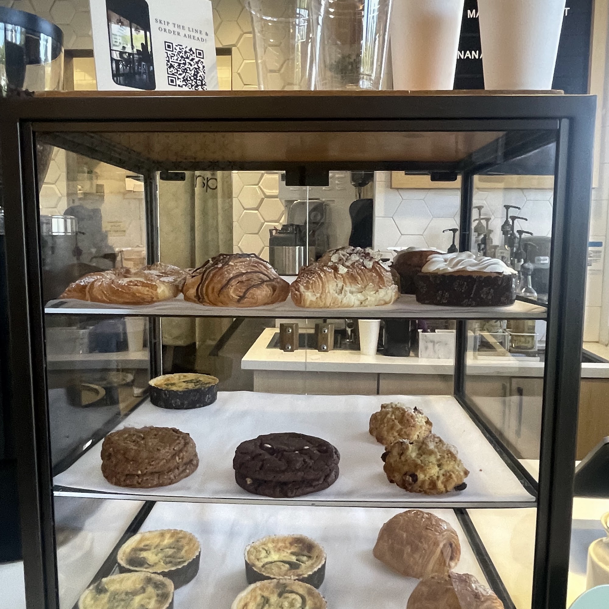 KRISP Fresh Living 15625 Alton Pkwy Ste C, Irvine, CA 92618