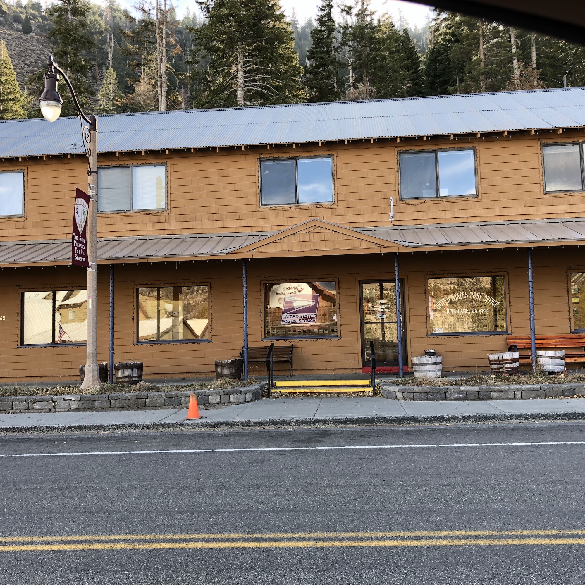 United States Postal Service June Lake