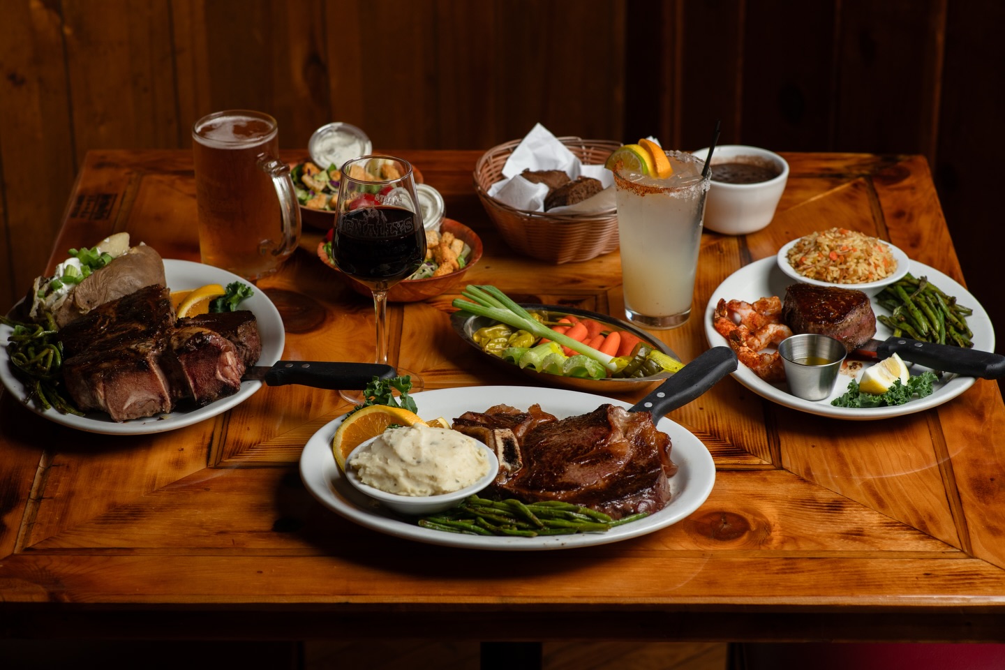 Johnny McNally's Fairview Lodge- Restaurant Kernville