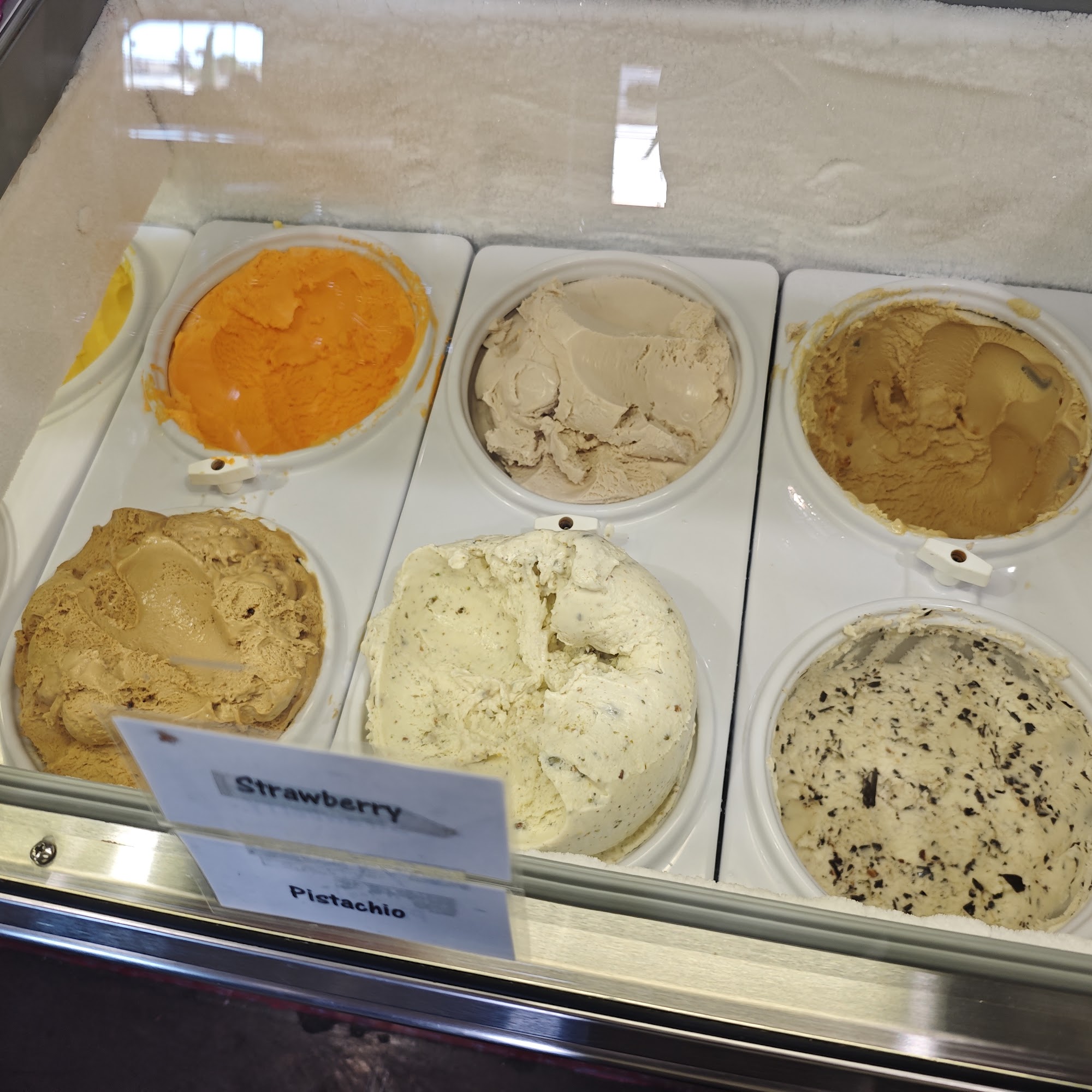 BravoLand Ice Cream Lab Kettleman City