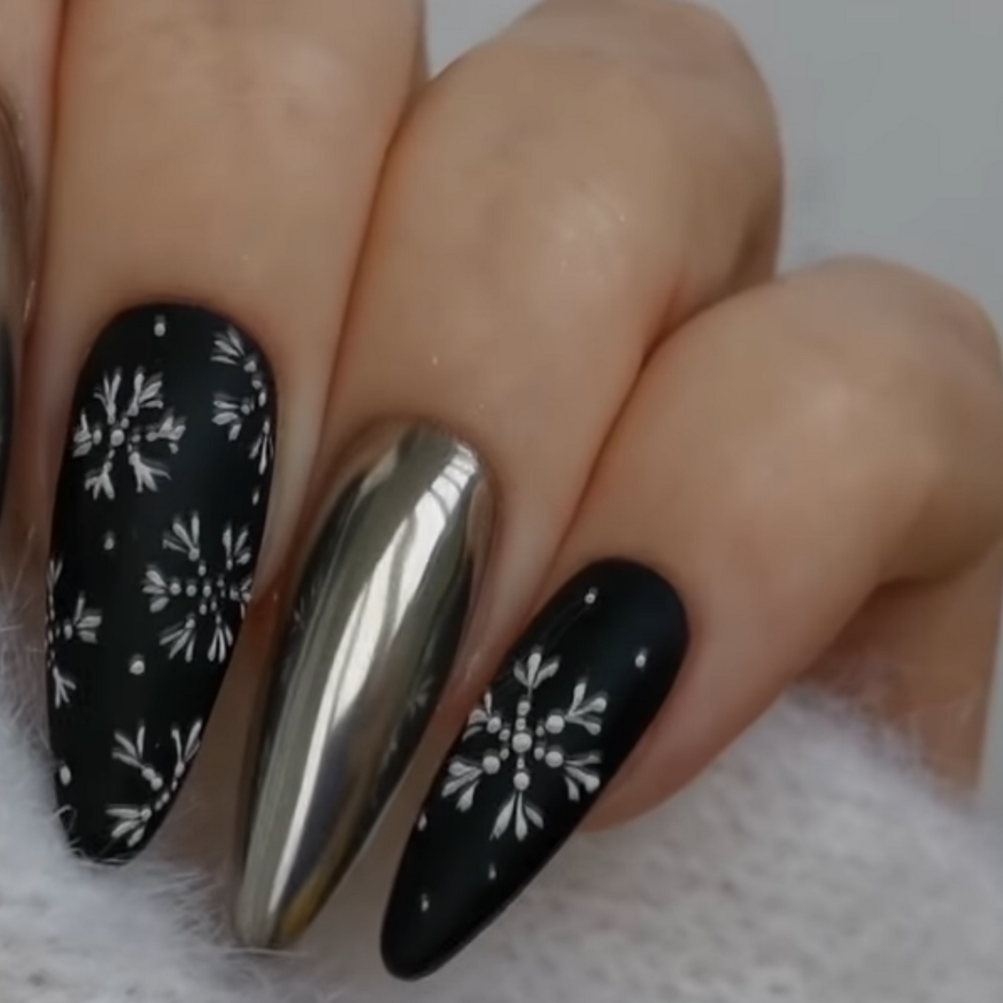 New Looks Salon Nail and Hair