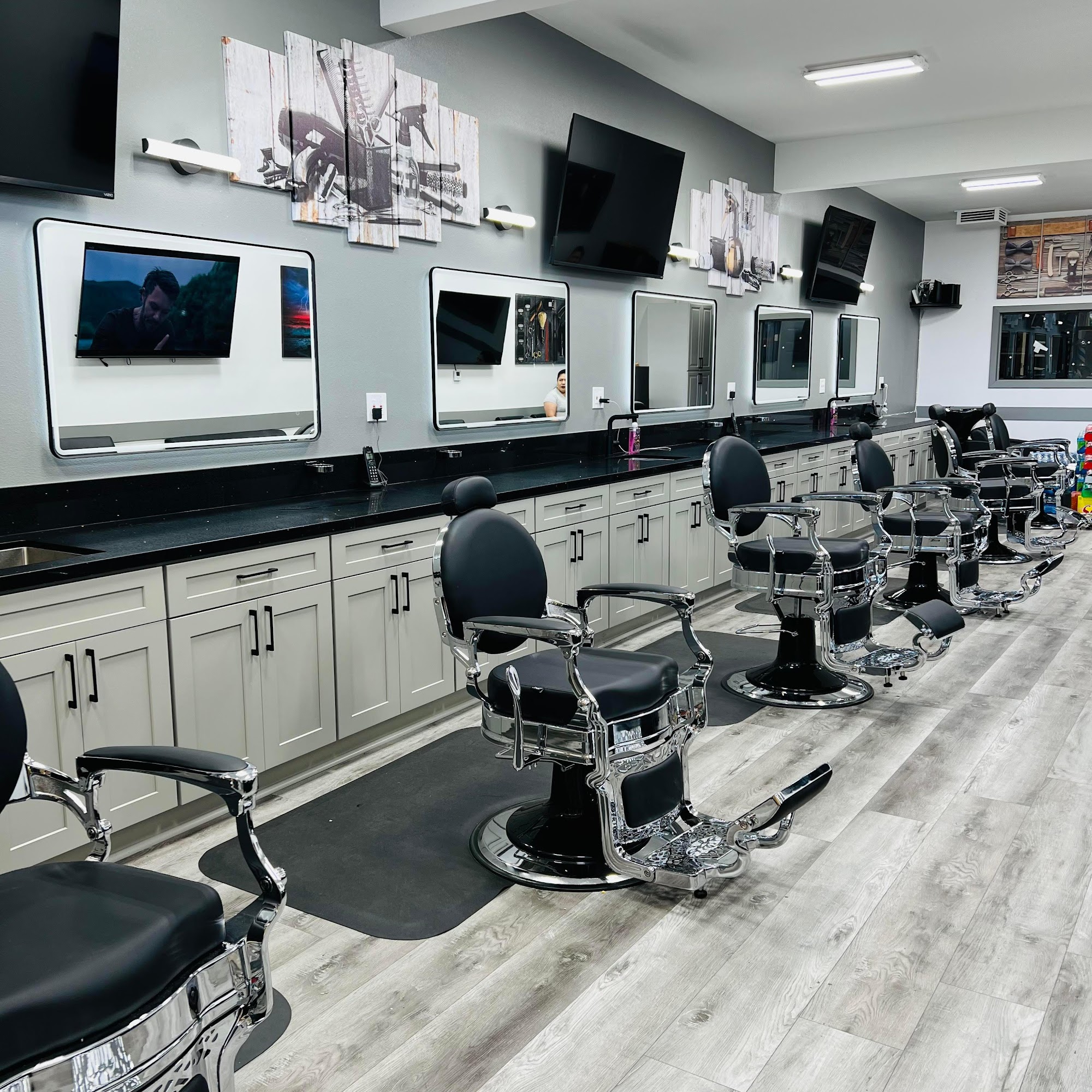 Thunder Barbershop