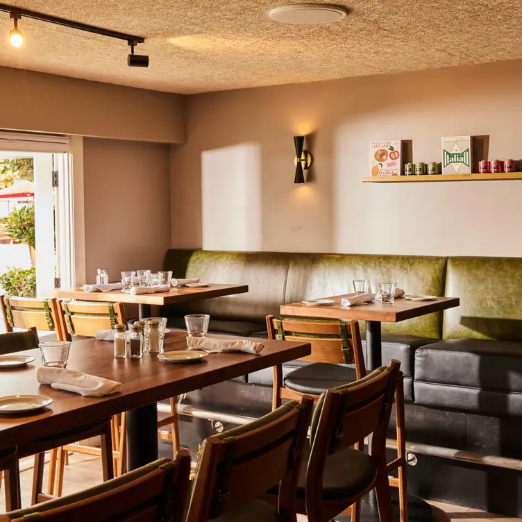 Photo credit: opentable