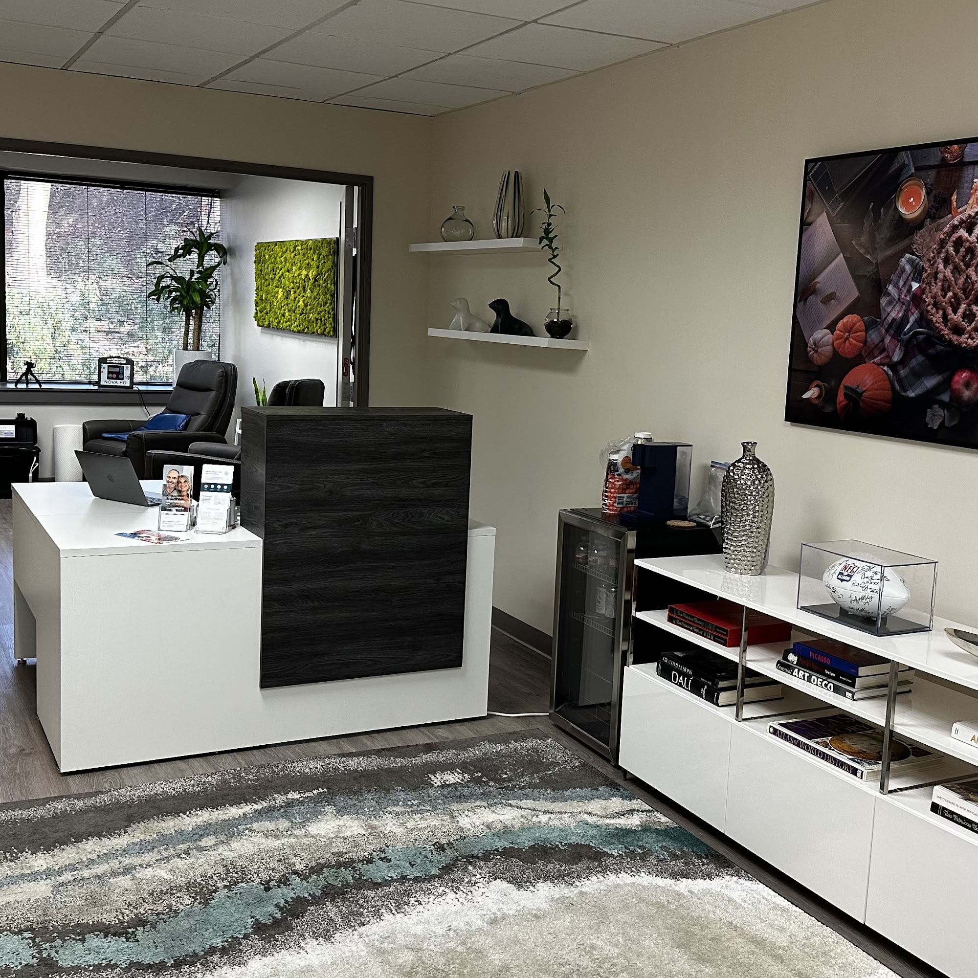 The Wellness Institute - La Jolla 3252 Holiday Ct suite 211, La Jolla California 92037