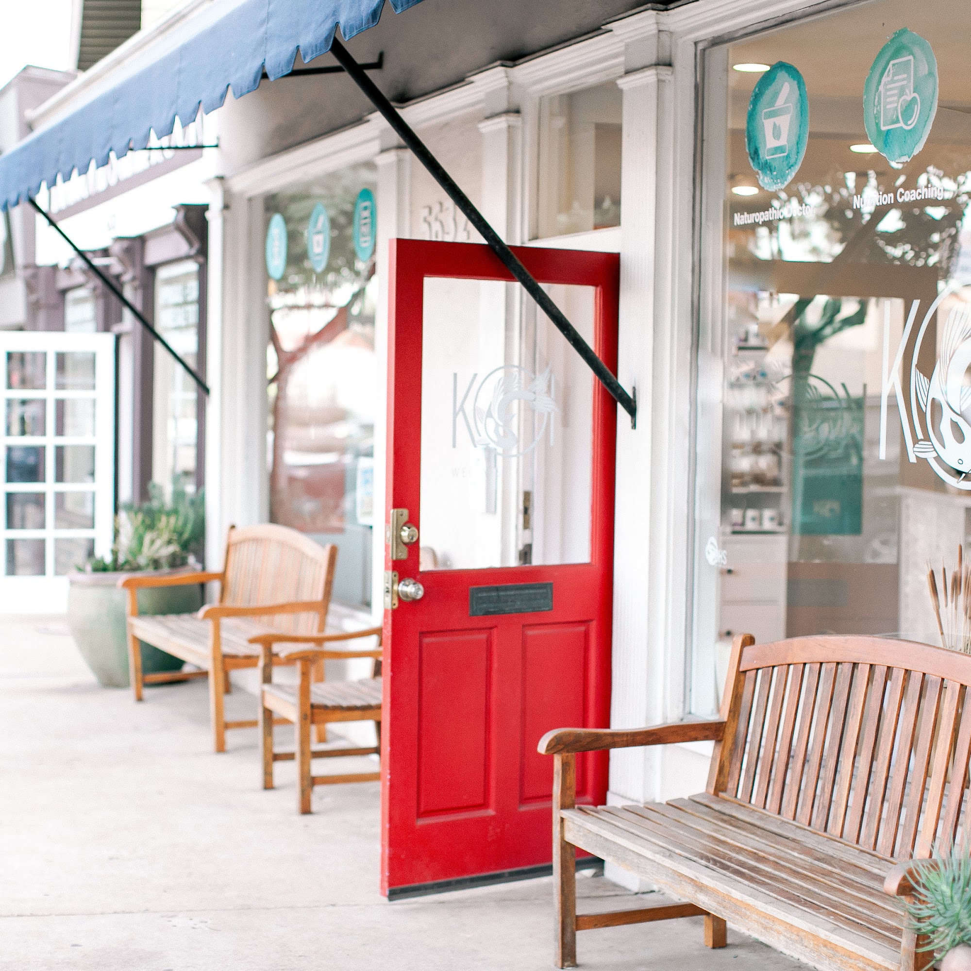 KOI Wellbeing - La Jolla 5639 La Jolla Blvd, La Jolla California 92037